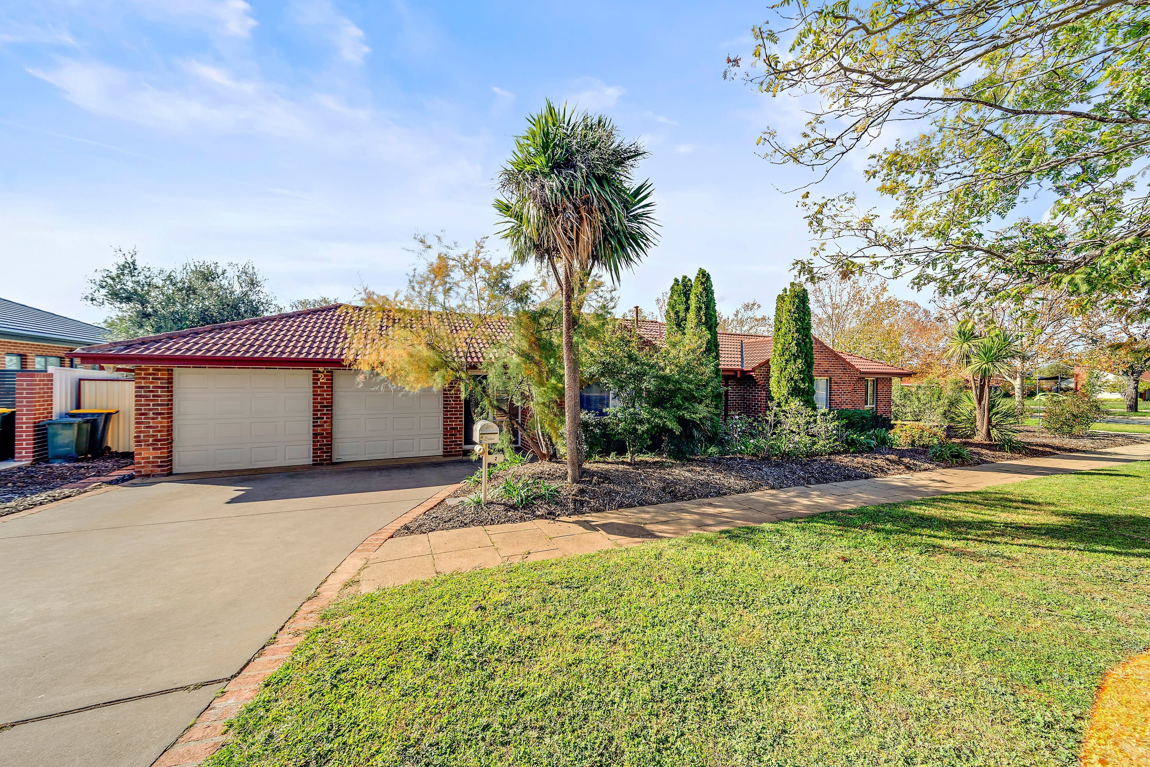 2 Warburton Street, Narrabundah ACT 2604, Narrabundah - Image 1