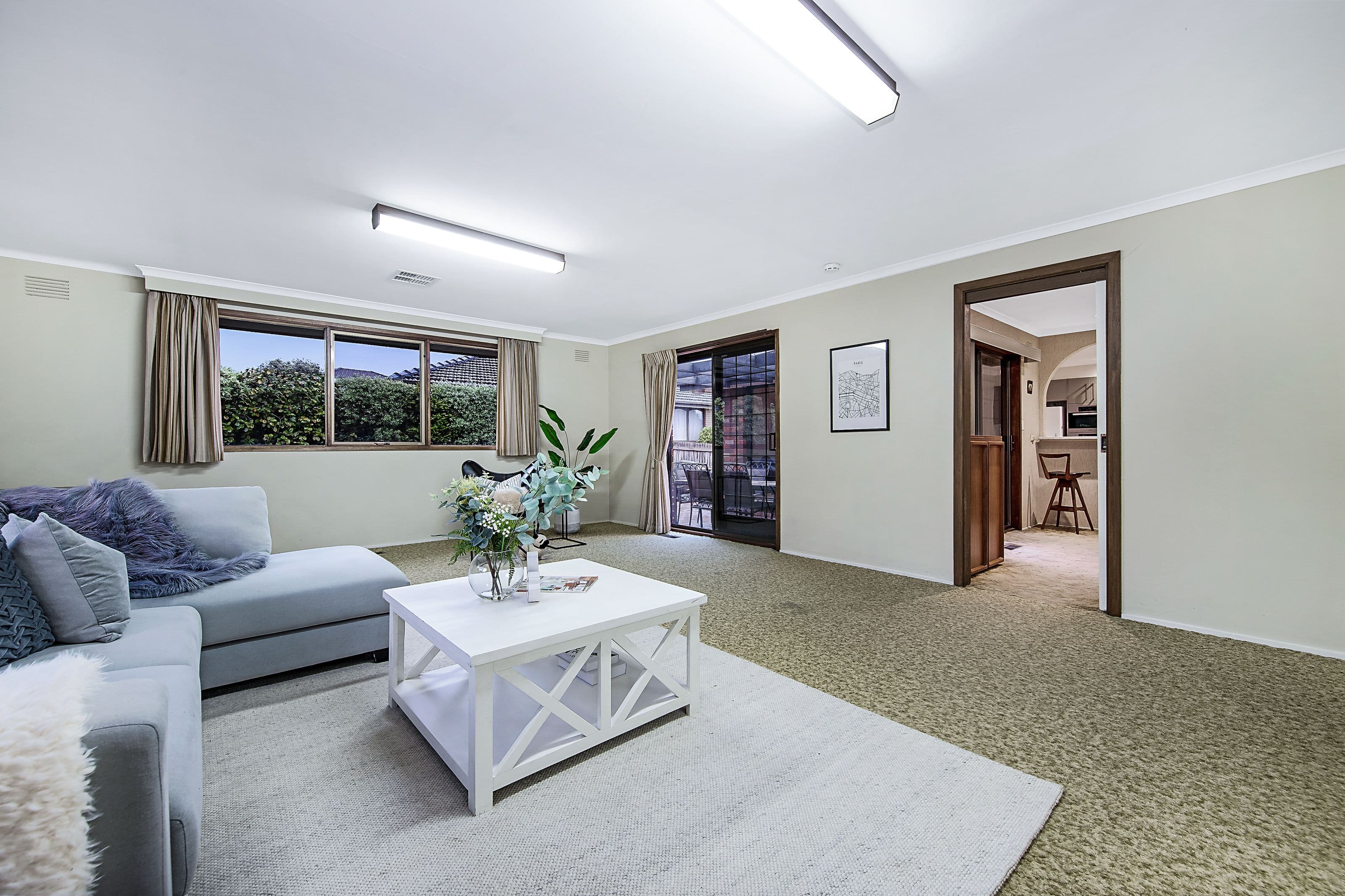 24 Kawana Crescent, Glen Waverley VIC 3150, Glen Waverley - Thumbnail 2