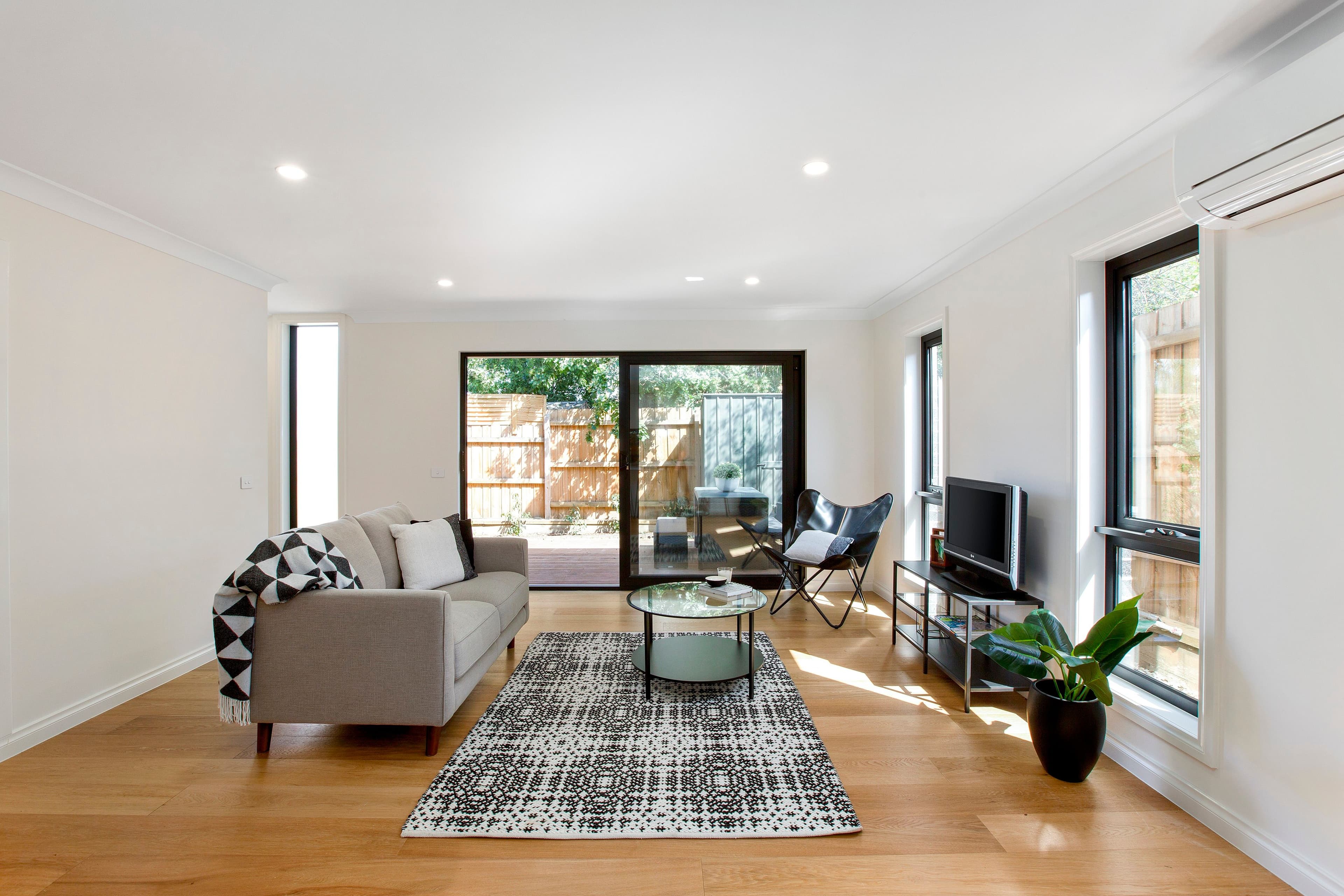 137 Blackburn Road, Doncaster East VIC 3109, Doncaster East - Thumbnail 2