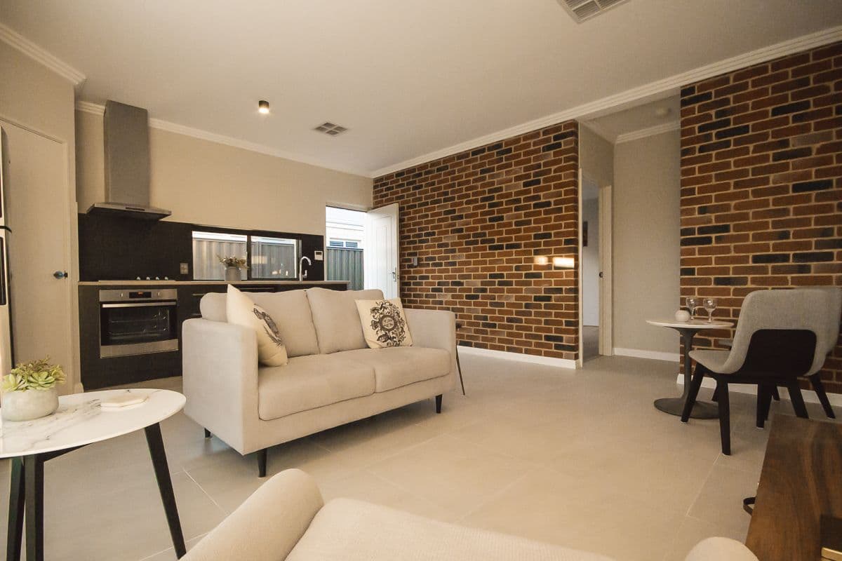 Unit 13 Frangipani Road, TREEBY WA 6164, Treeby - Thumbnail 3