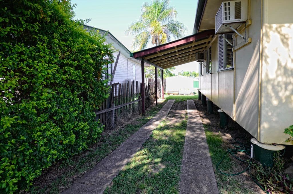 109 Kroombit Street, Biloela QLD 4715, Biloela - Thumbnail 4