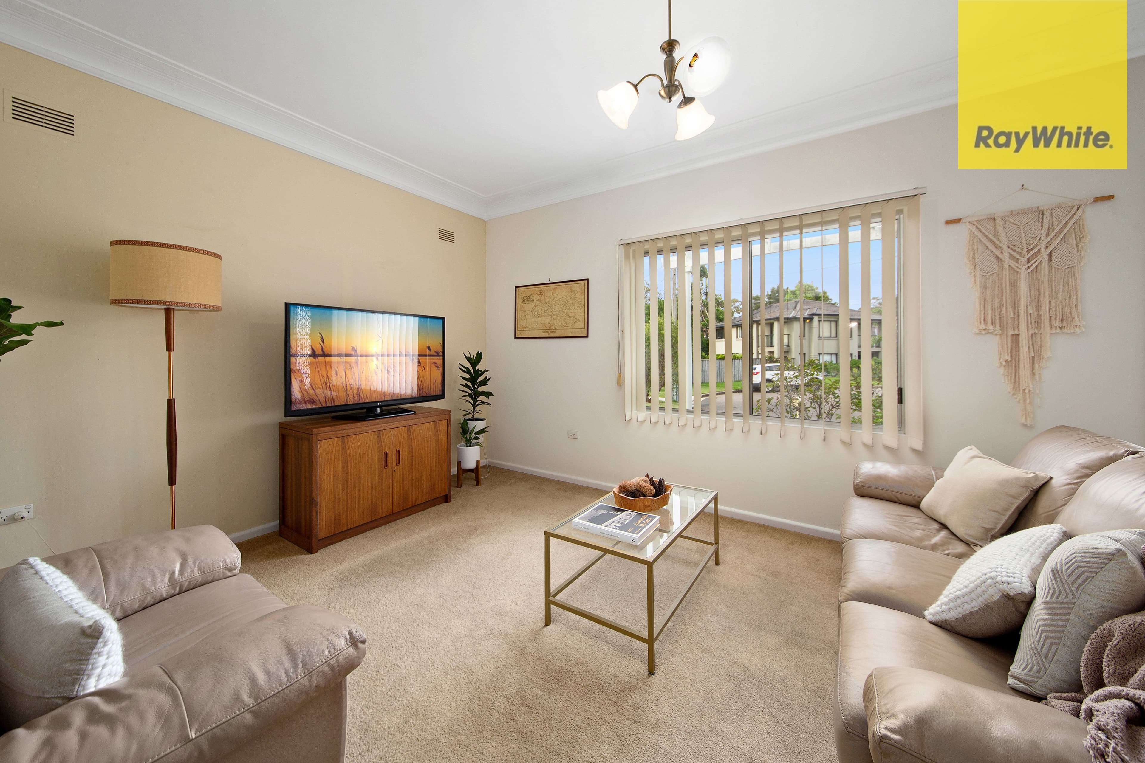 10 Mandur Place, Caringbah South NSW 2229, Caringbah South - Thumbnail 5