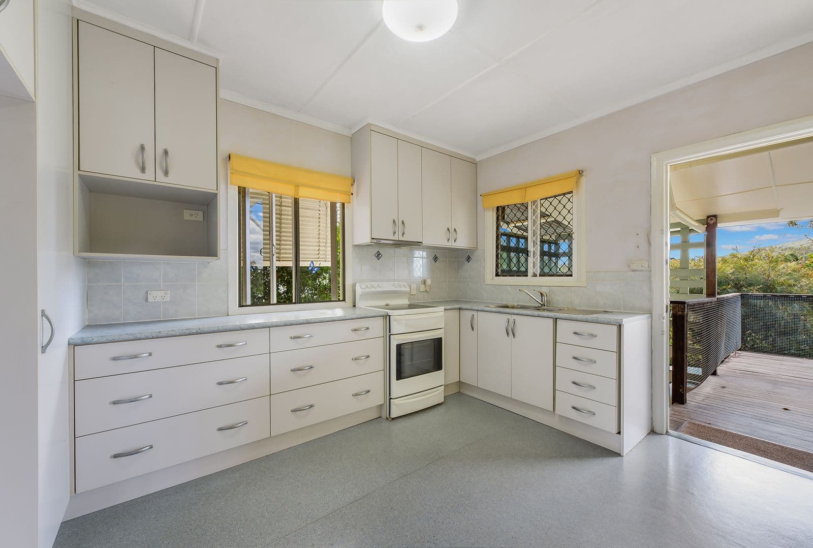 121 Jerrang Street, Indooroopilly QLD 4068, Indooroopilly - Thumbnail 6