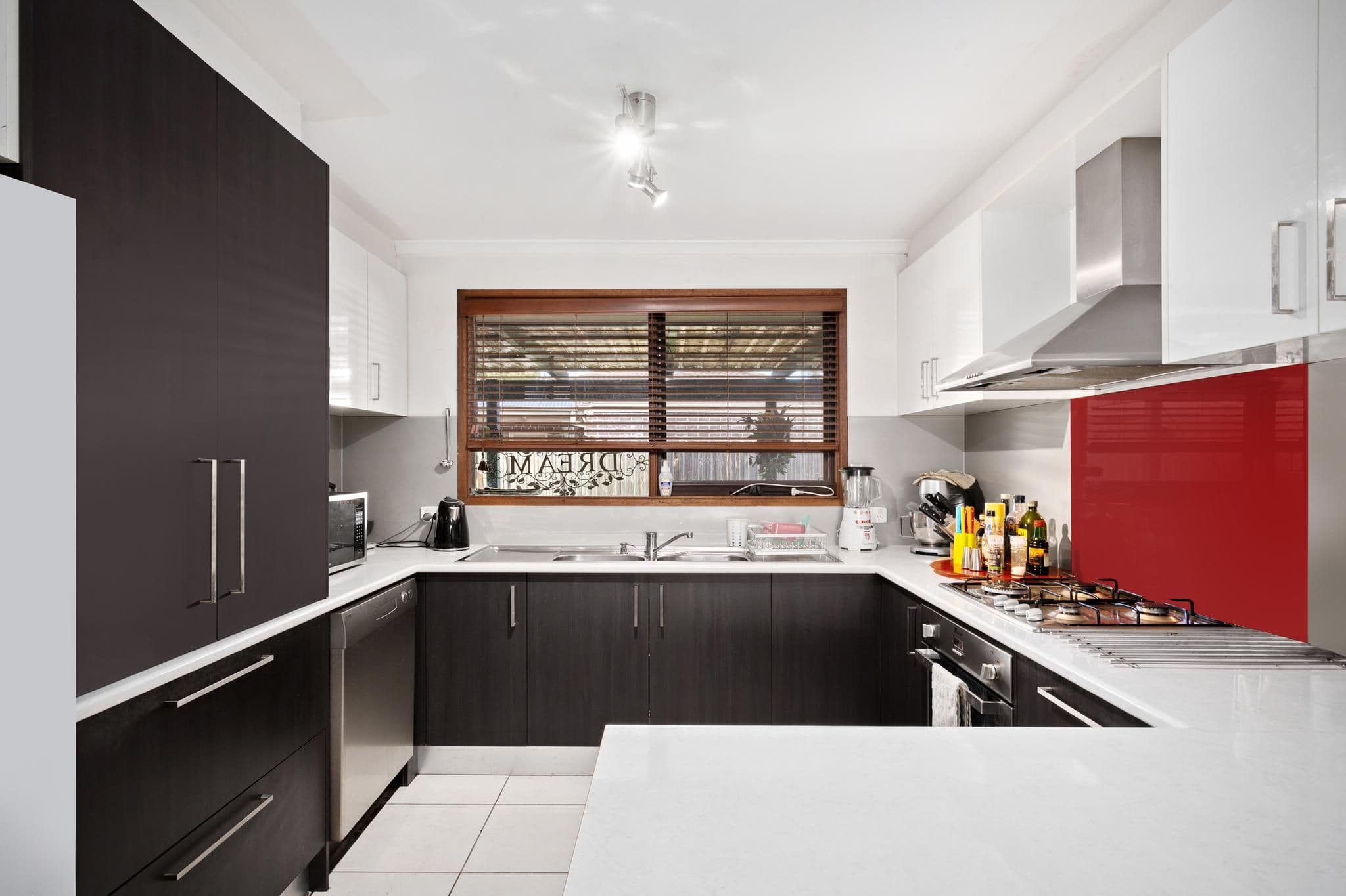37 Henty Street, Pakenham VIC 3810, Pakenham - Thumbnail 5