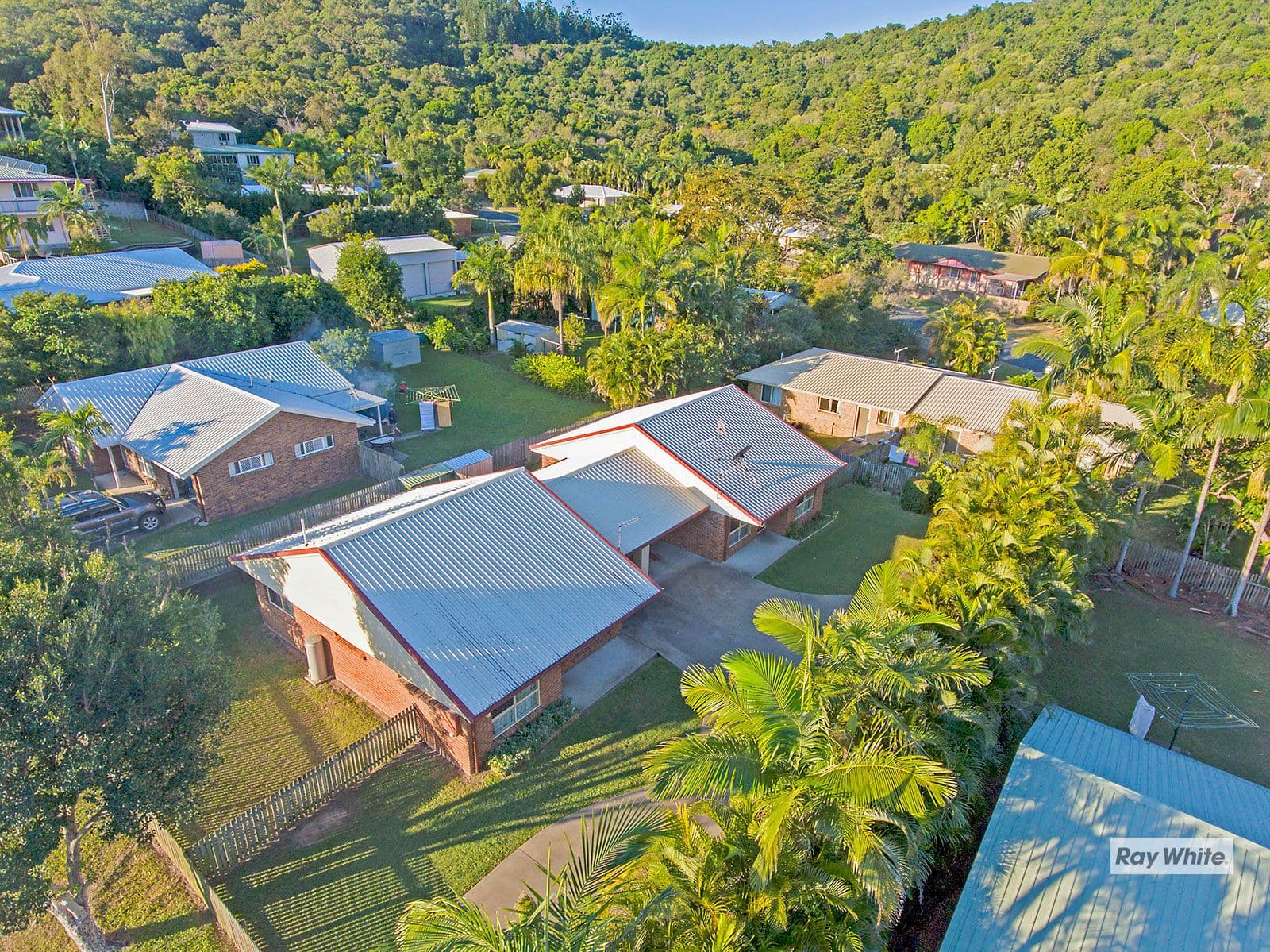 6 Waringa Place, Yeppoon QLD 4703, Yeppoon - Thumbnail 2