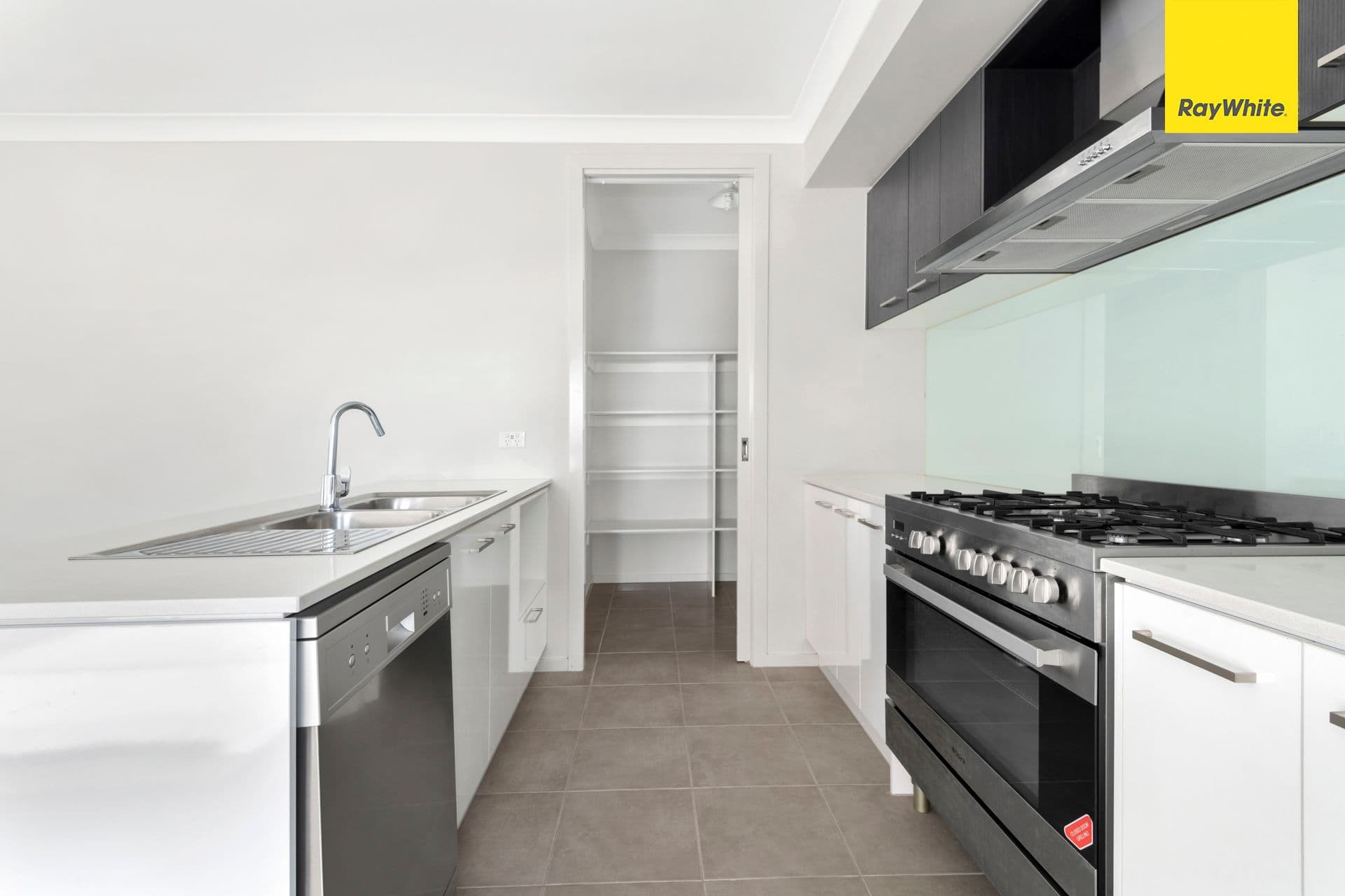 4 Slate Way, COBBLEBANK VIC 3338, Cobblebank - Thumbnail 6
