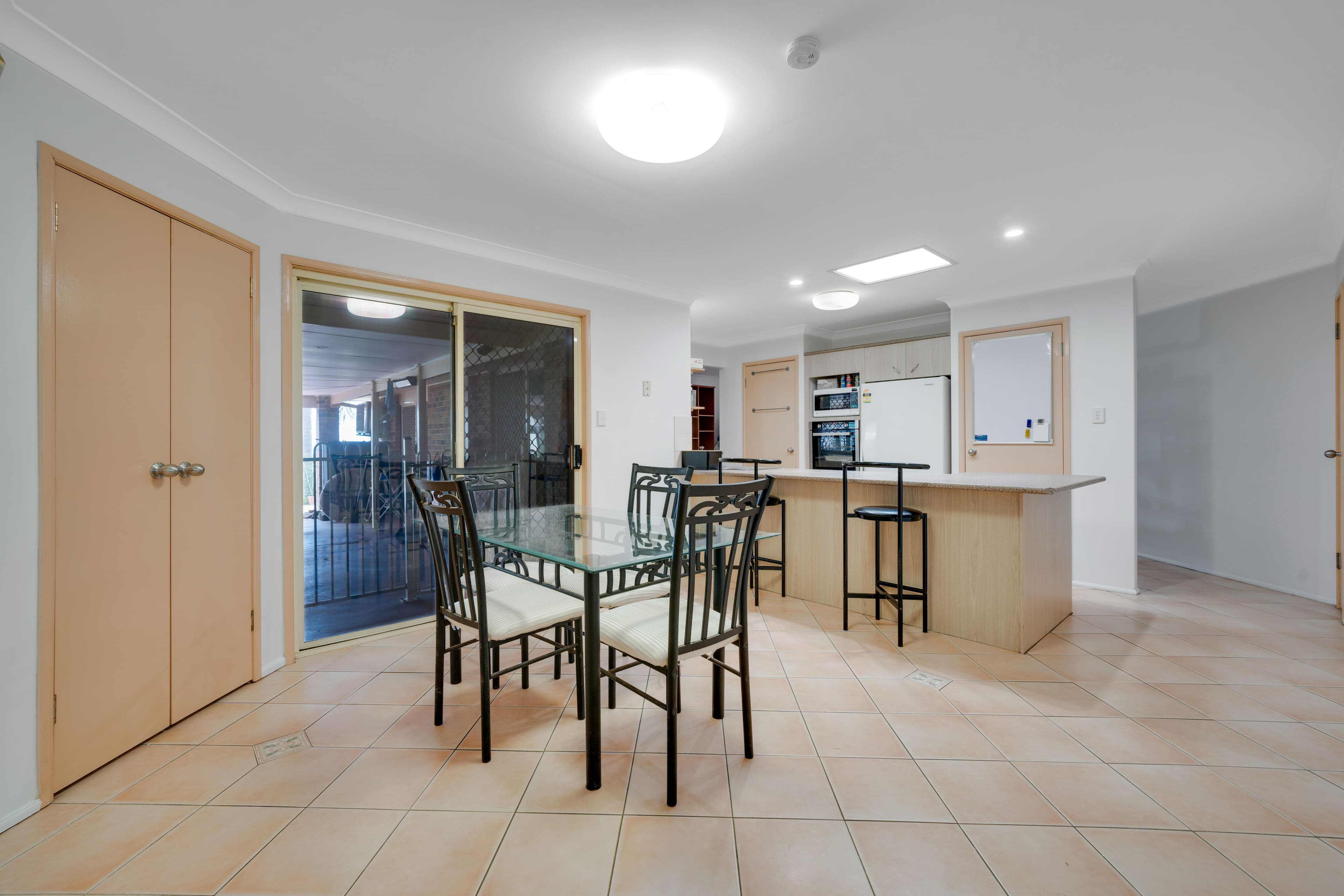 31 Kummara Road, Edens Landing QLD 4207, Edens Landing - Thumbnail 3