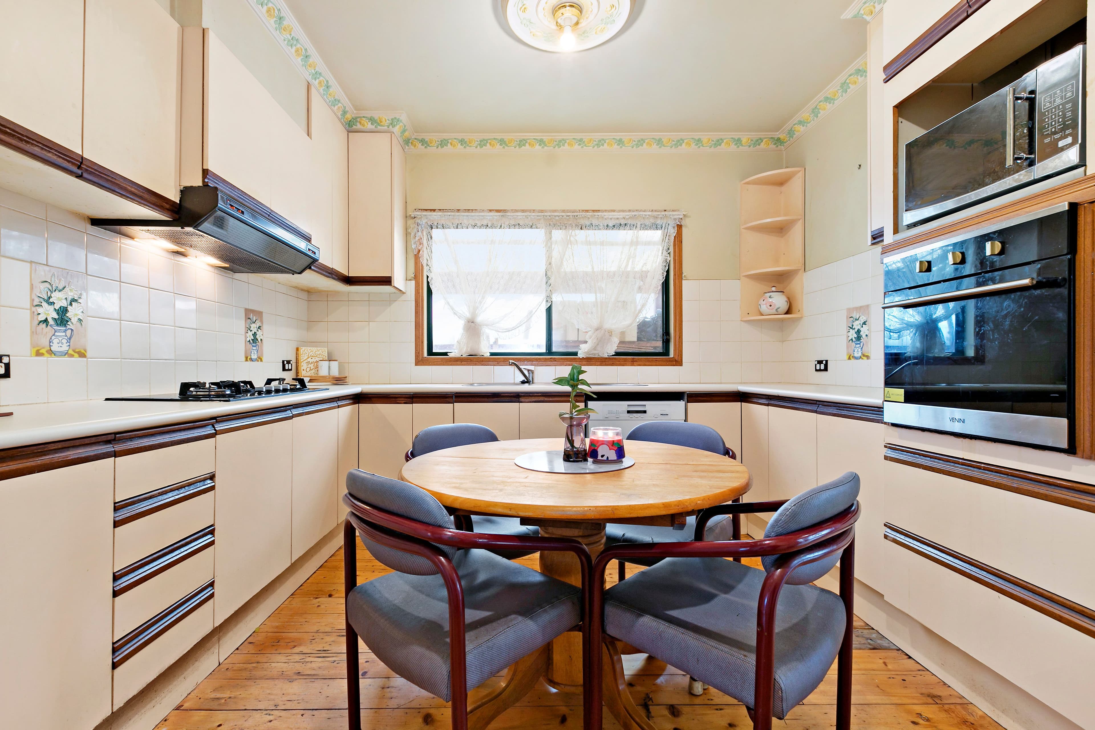 36 Seaford Road, Seaford VIC 3198, Seaford - Thumbnail 4
