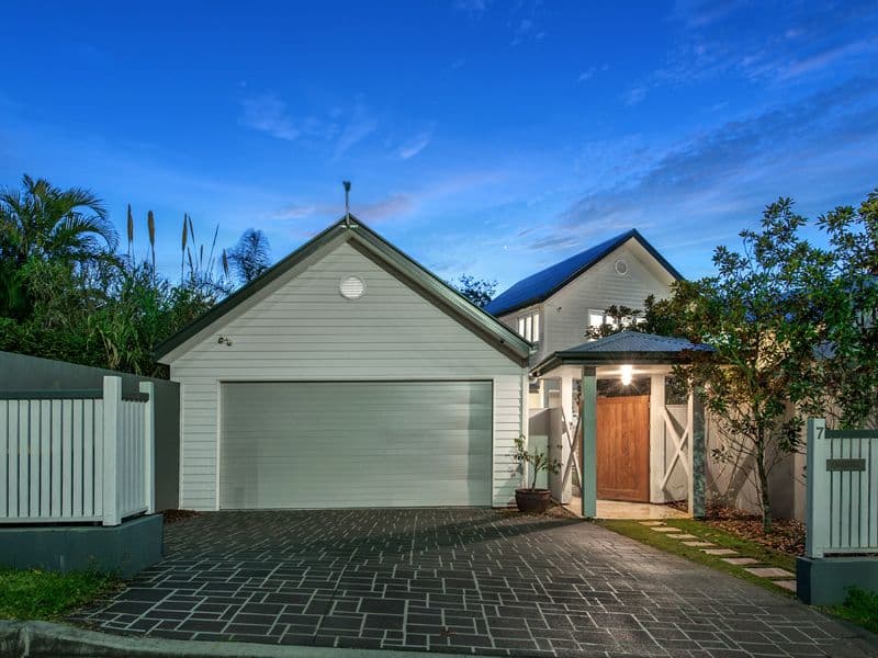 7 Standring Street, Toowong QLD 4066, Toowong - Thumbnail 2