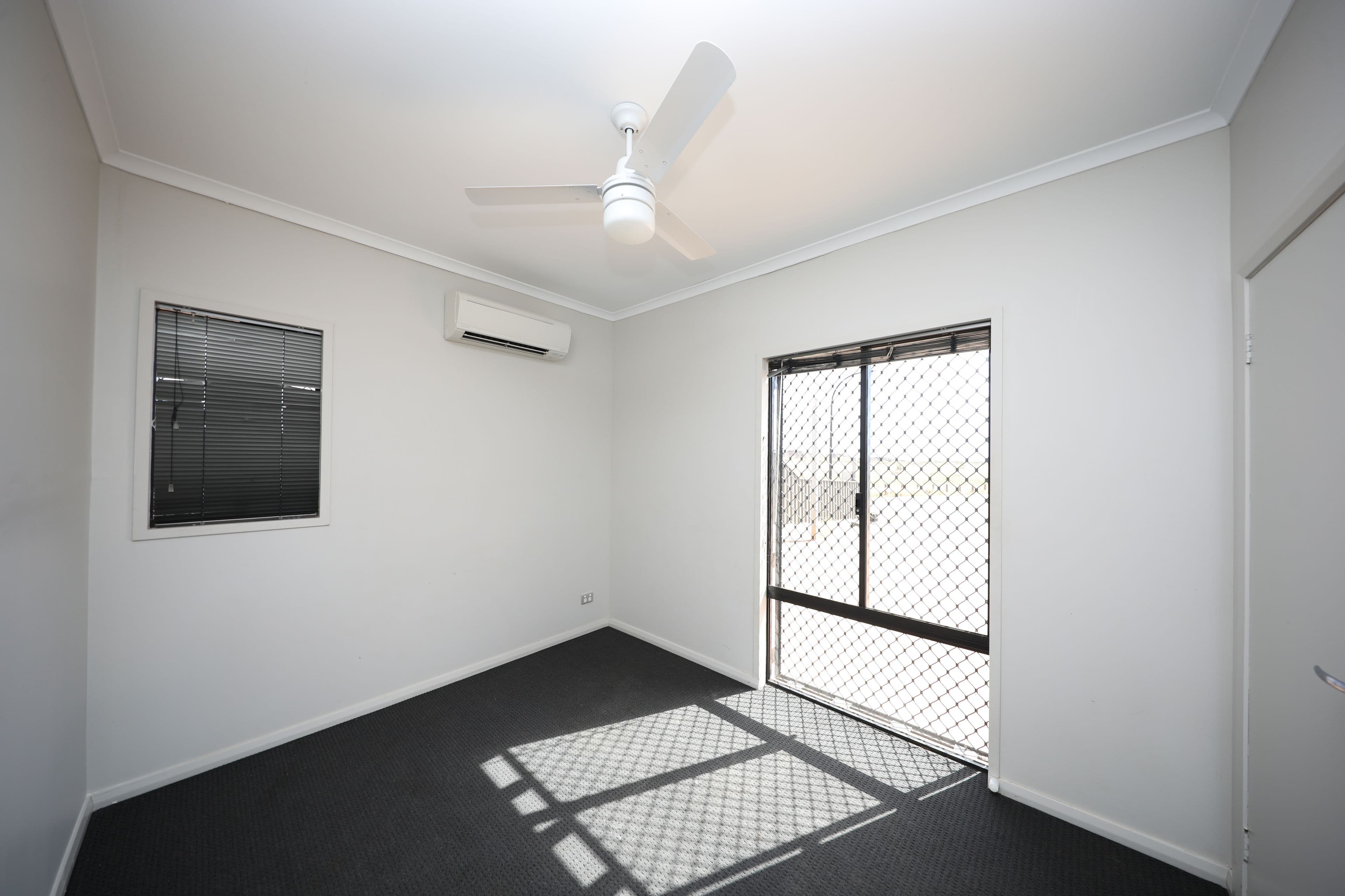 34 Mujira Ramble, Baynton WA 6714, Baynton - Thumbnail 2
