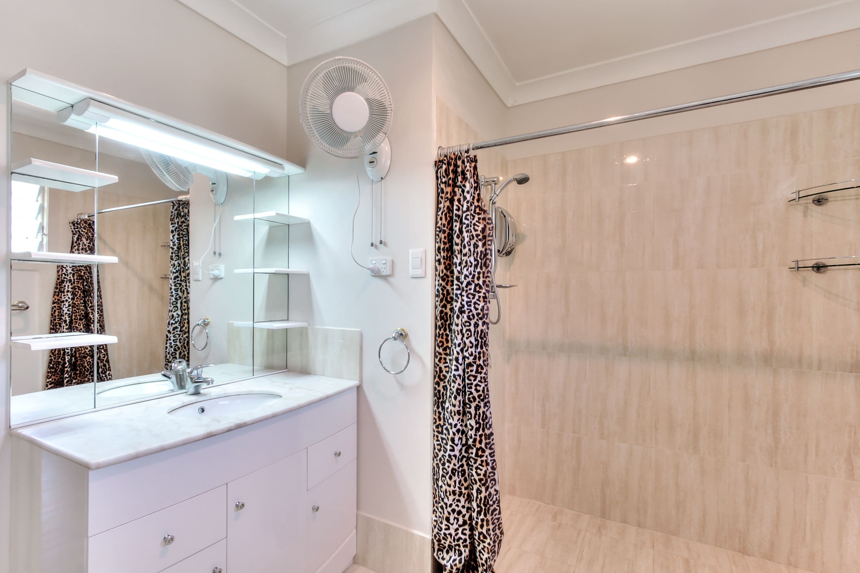 6 Baringa Avenue, Logan Central QLD 4114, Logan Central - Thumbnail 5