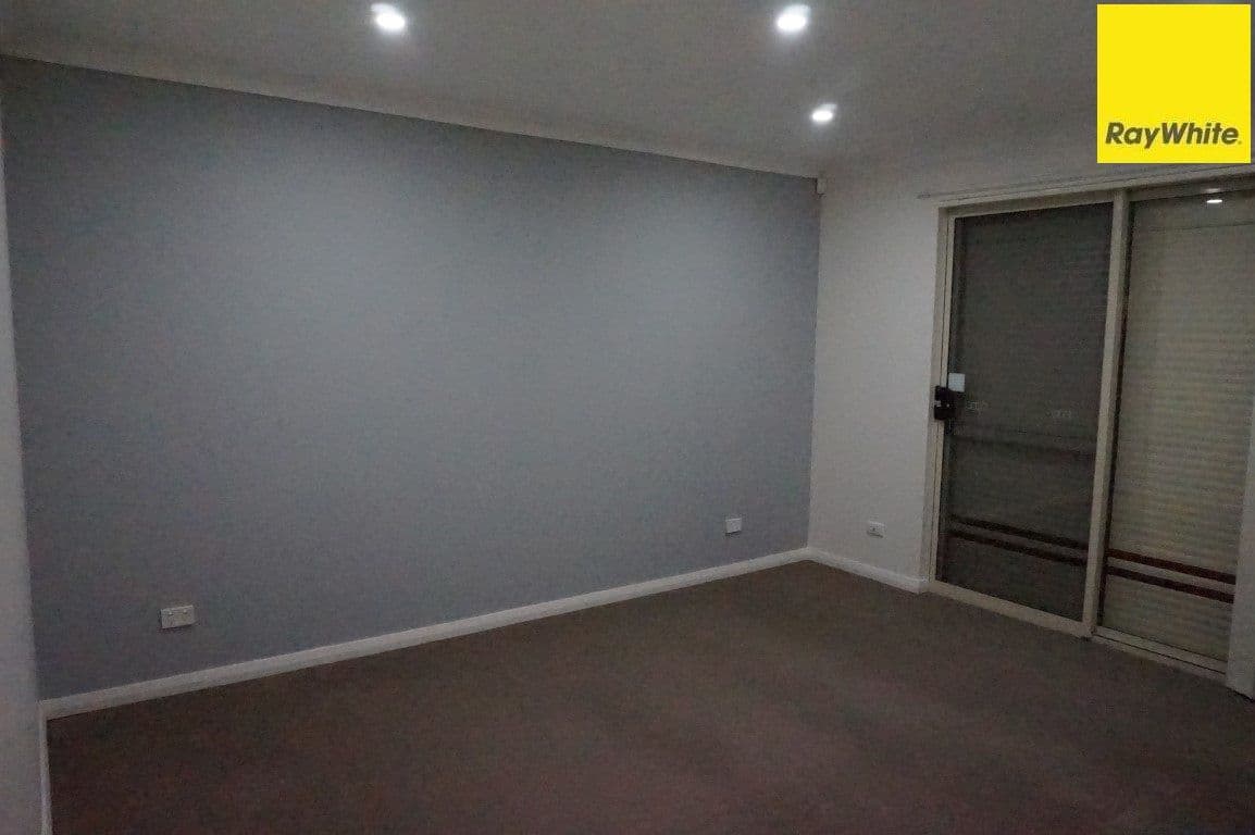 31/135 Challis Road, Seville Grove WA 6112, Seville Grove - Thumbnail 3