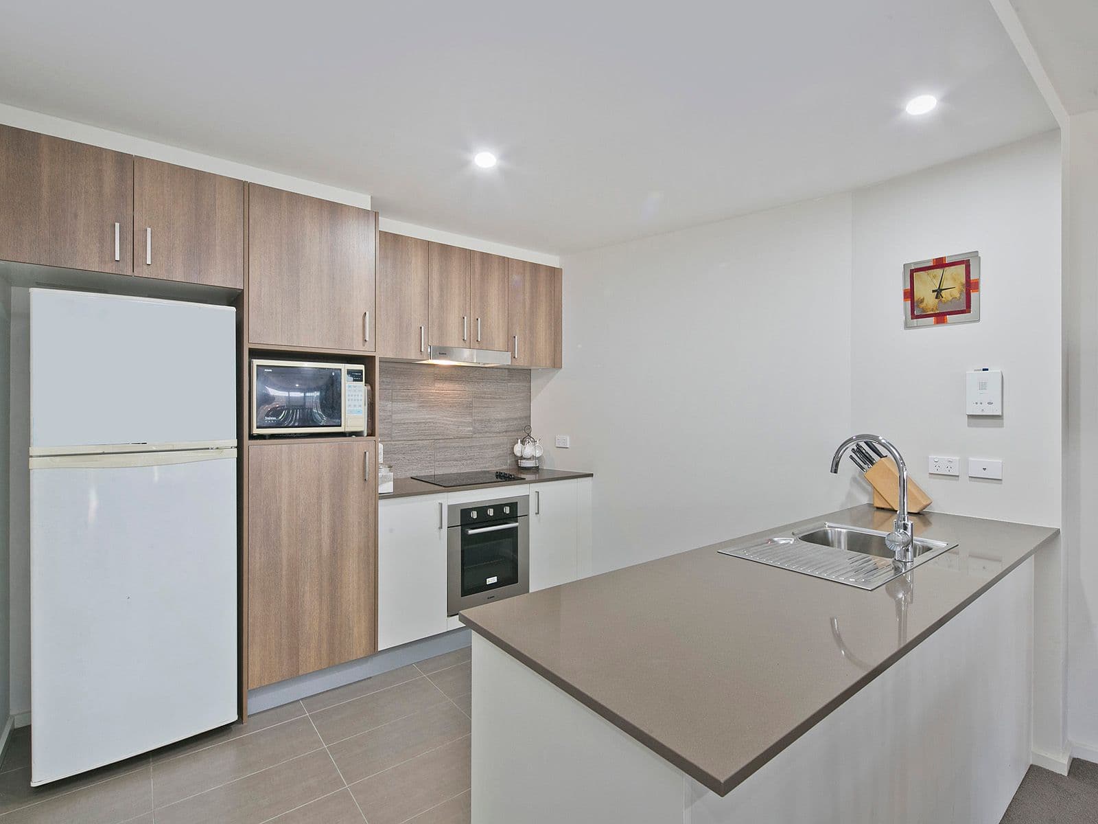 6/35 Oakden Street, Greenway ACT 2900, Greenway - Thumbnail 3