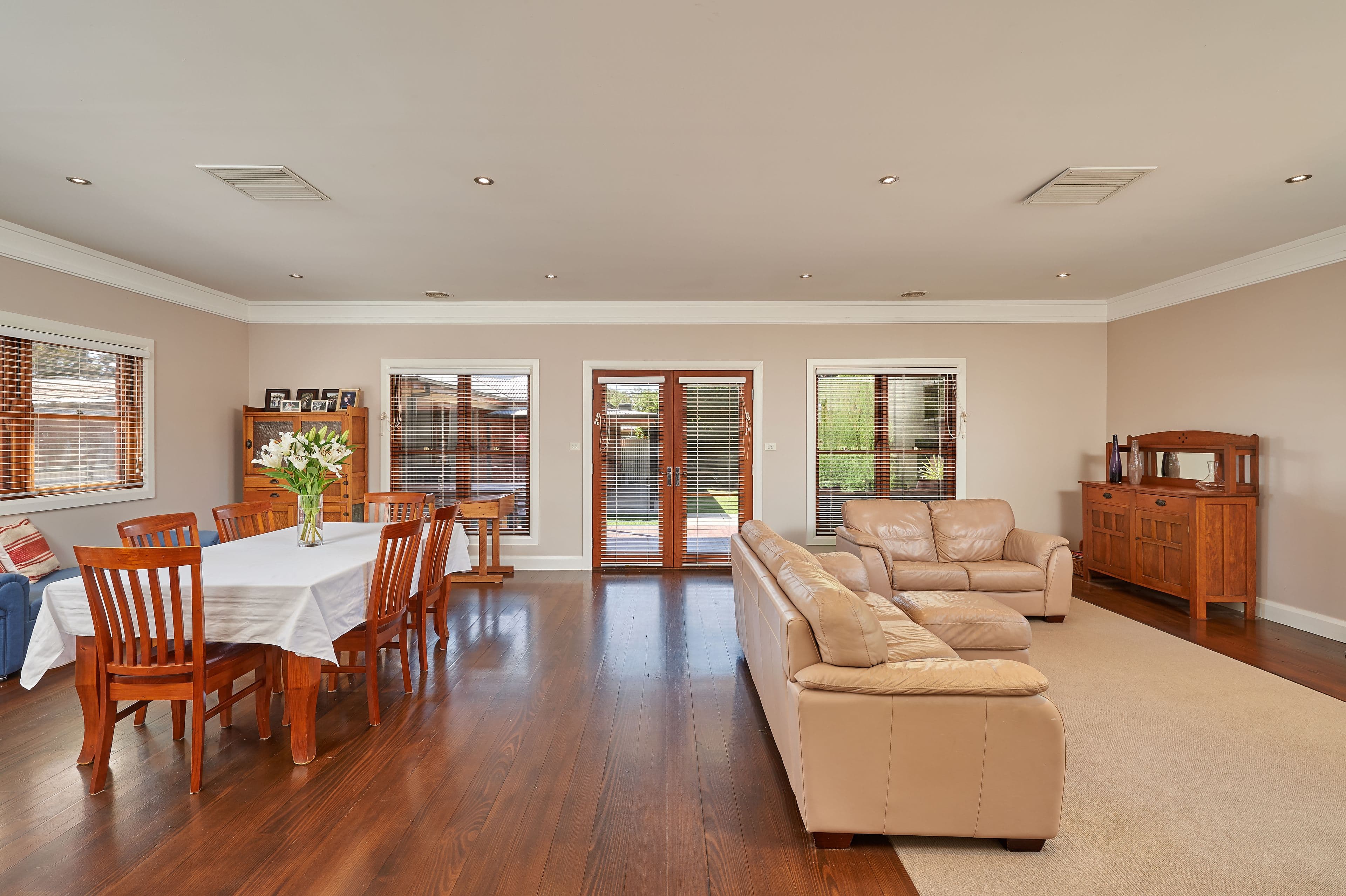 21 Rhoda Avenue, Wagga Wagga - Thumbnail 3
