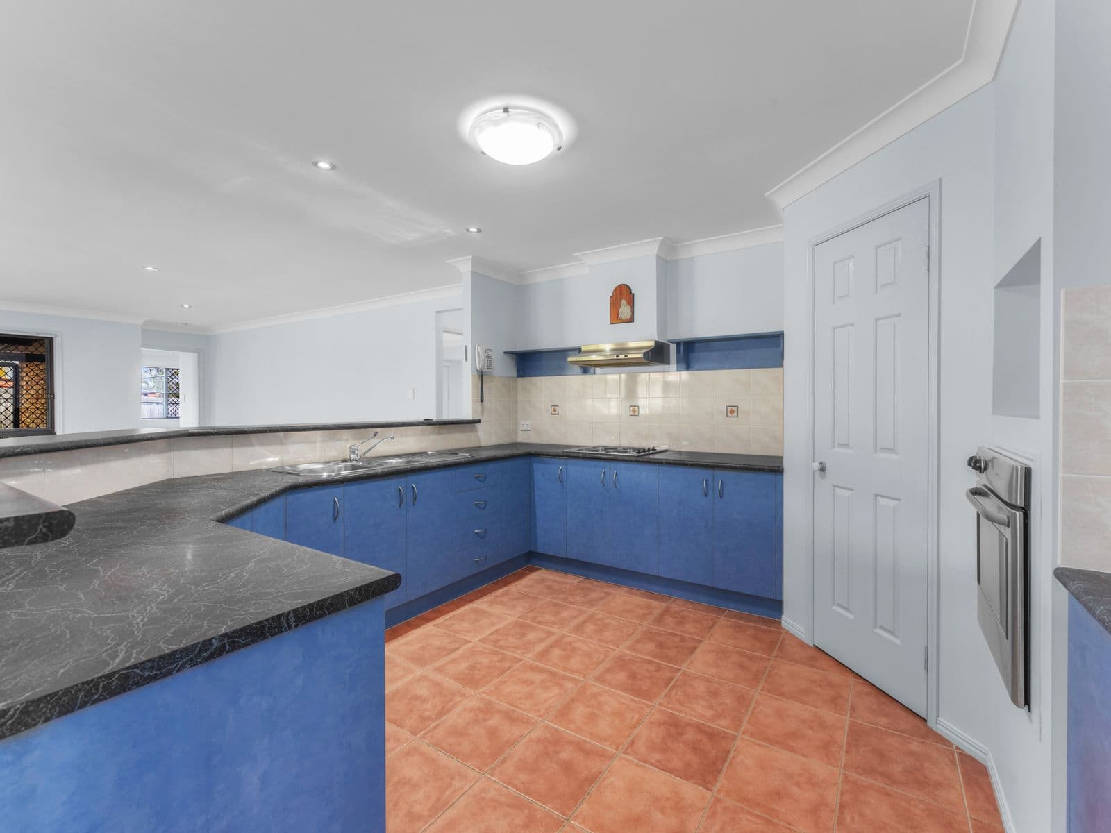 12 Muscat Court, Heritage Park QLD 4118, Heritage Park - Thumbnail 4
