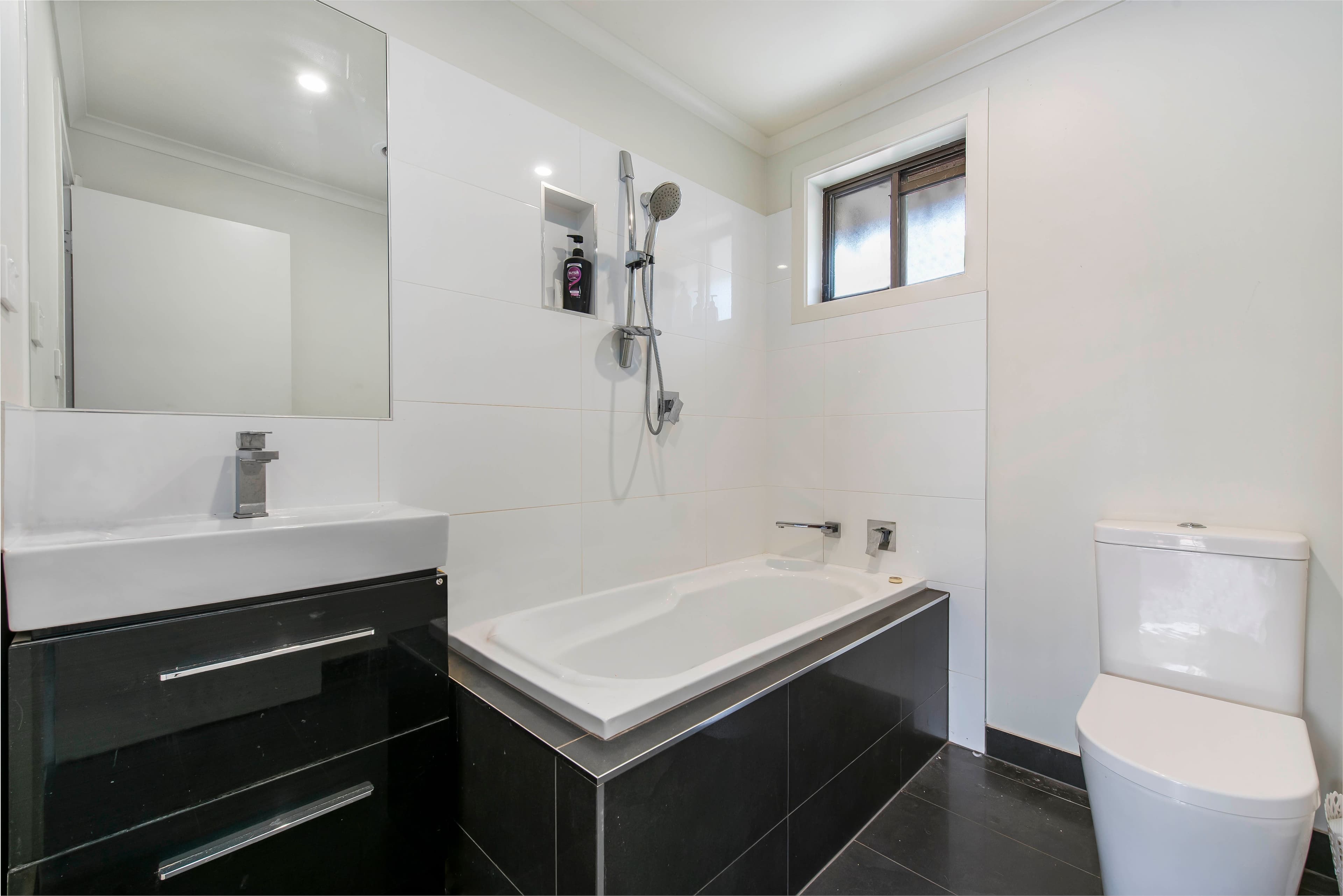 15 Sheraton Crescent, Ferntree Gully VIC 3156, Ferntree Gully - Thumbnail 6