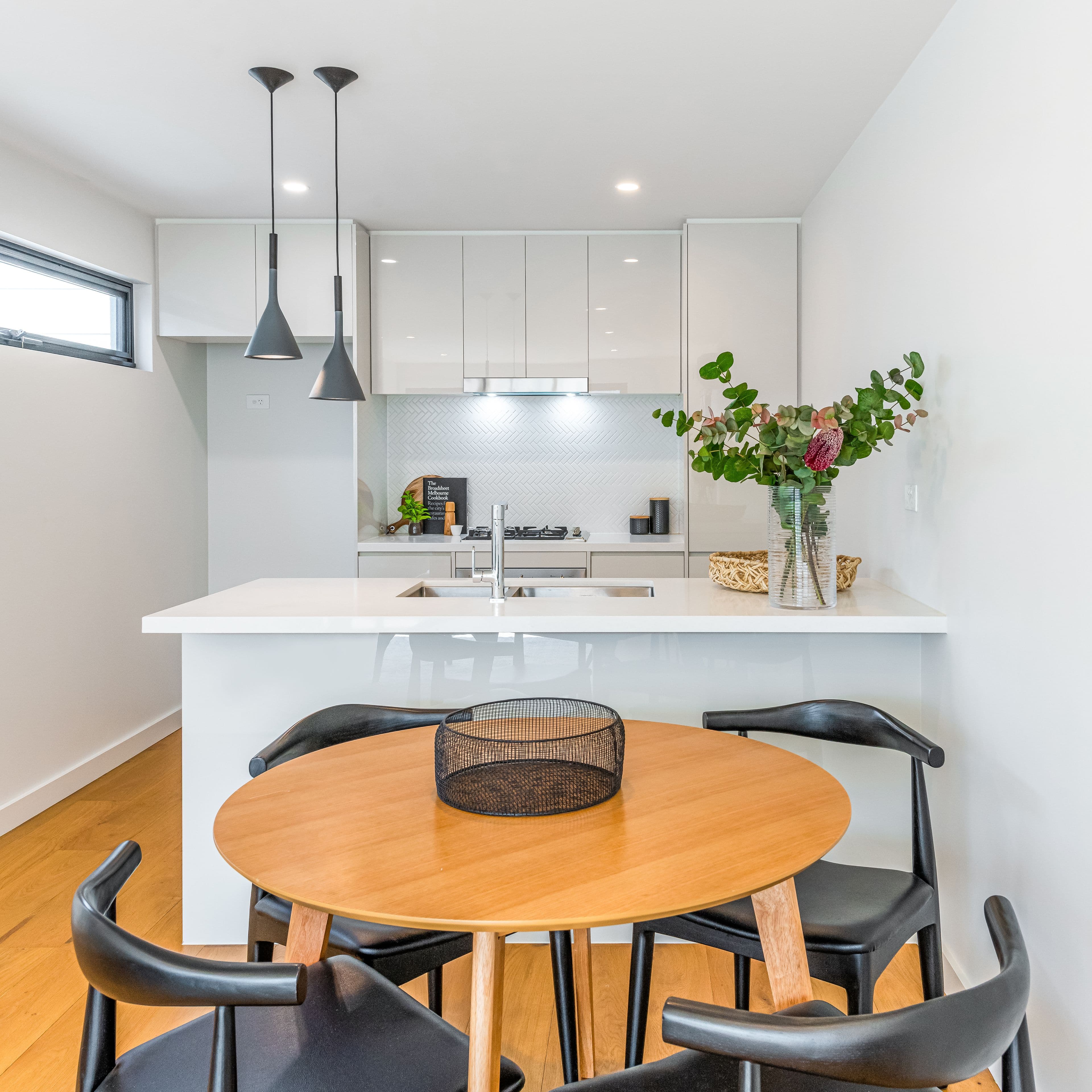 10 Davies Street, Brunswick VIC 3056, Brunswick - Thumbnail 2