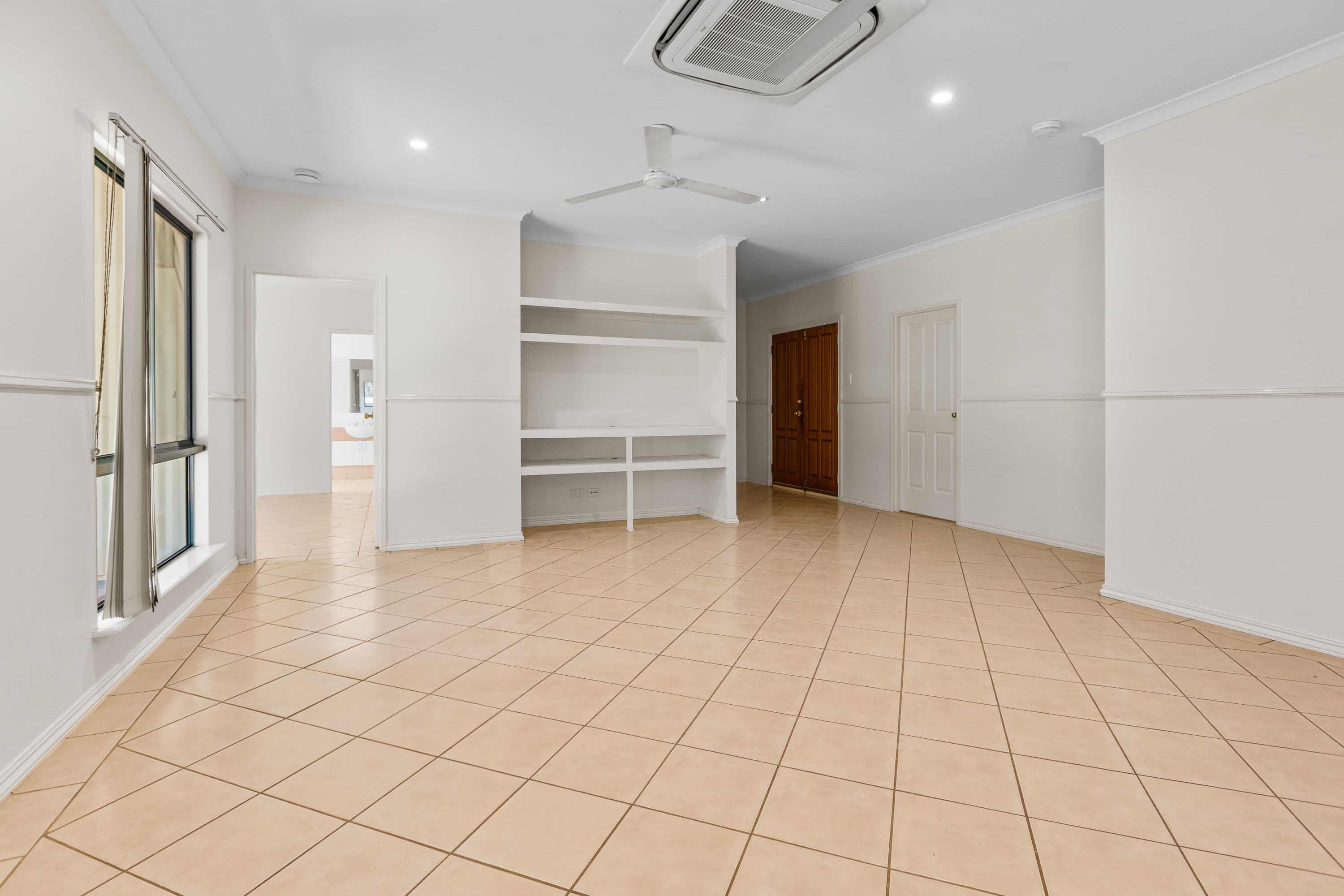 10 Spoonbill Avenue, Djugun WA 6725, Djugun - Thumbnail 3