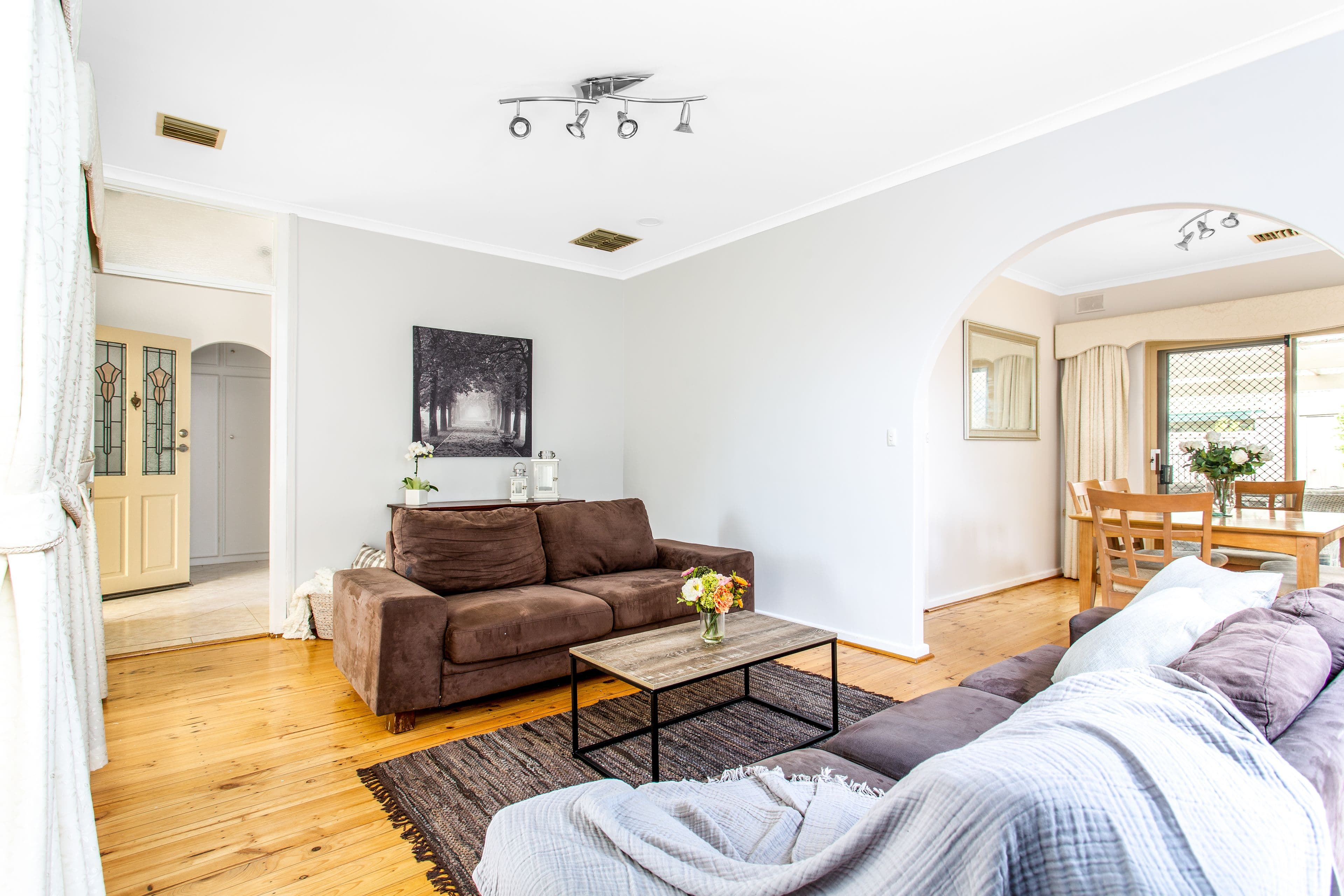 16 Lochside Drive, West Lakes SA 5021, West Lakes - Thumbnail 2