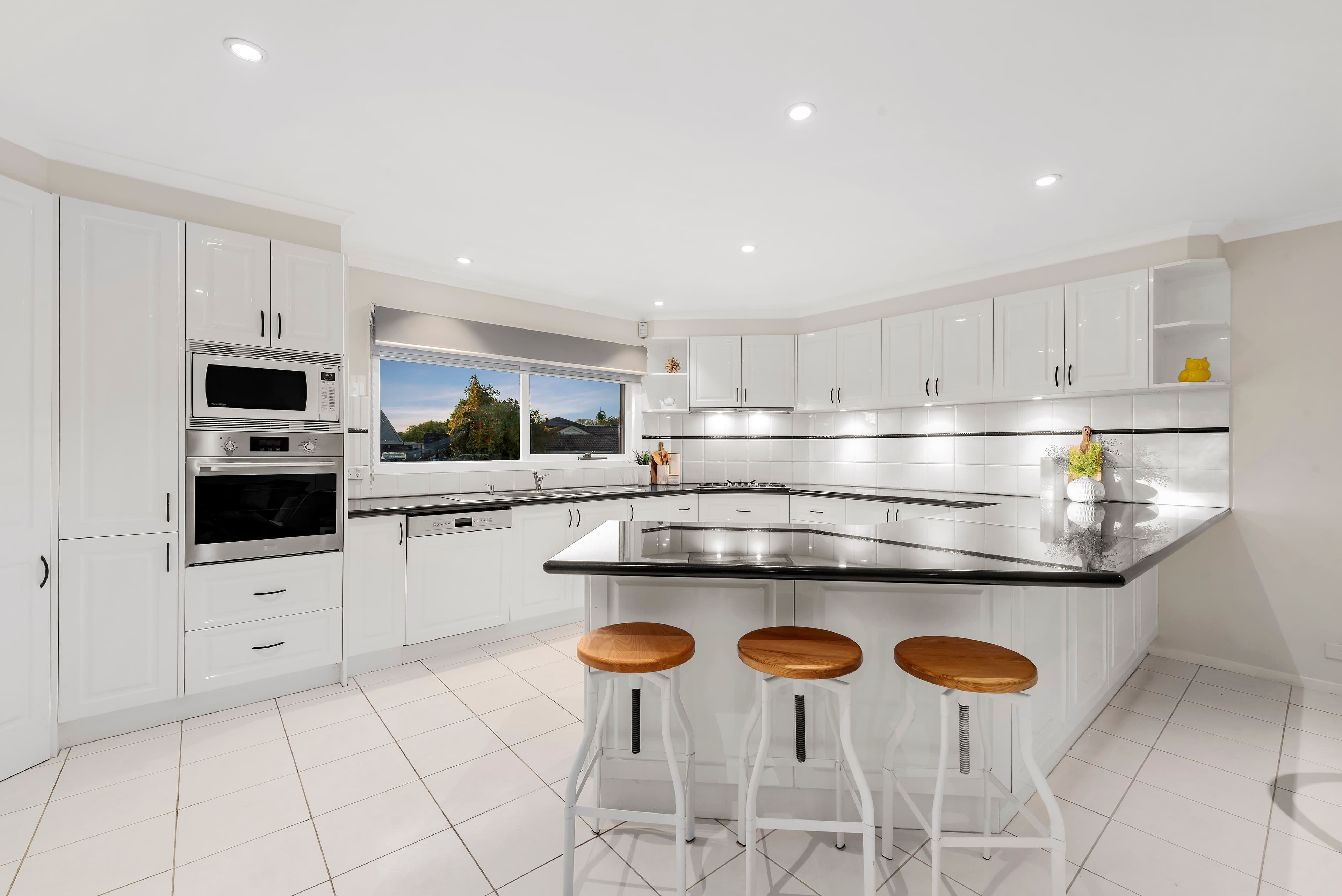 45 Mowbray Drive, Wantirna South VIC 3152, Wantirna South - Thumbnail 5