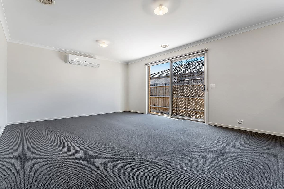 8 Stringybark Avenue, Wallan VIC 3756, Wallan - Thumbnail 5