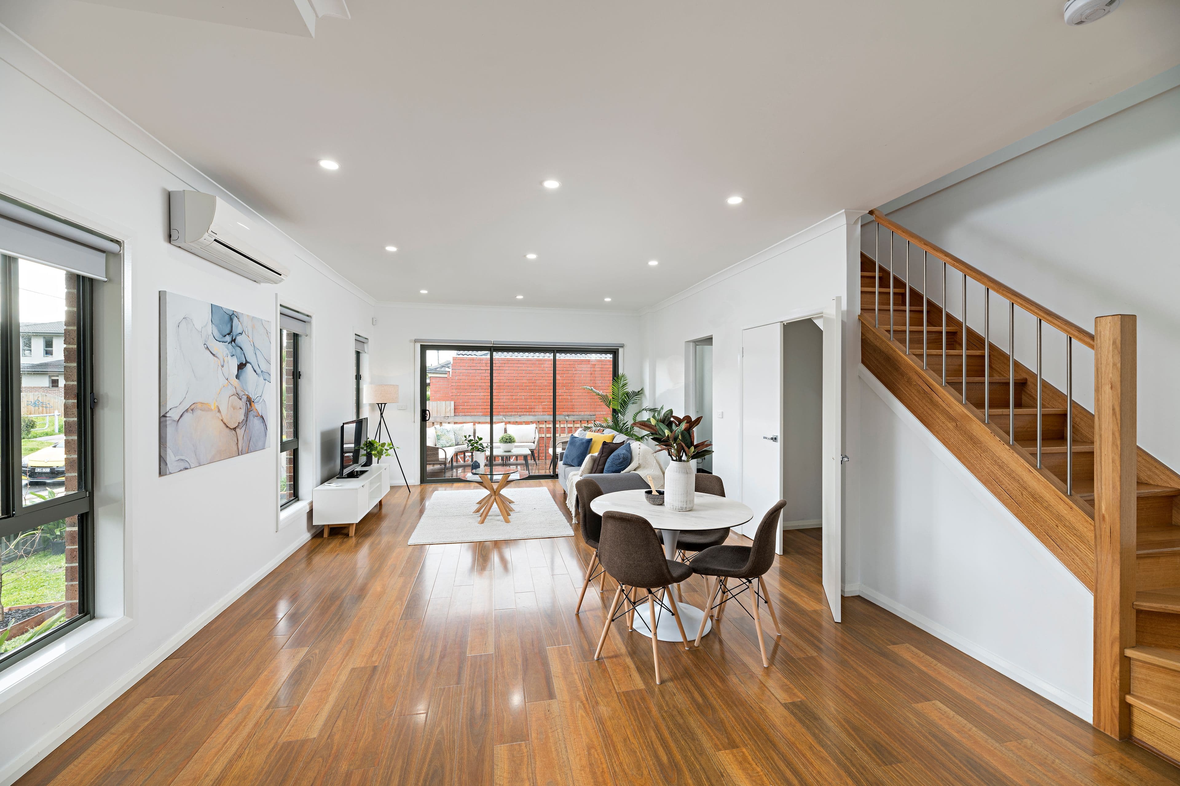 4 McCrae Street, Reservoir VIC 3073, Reservoir - Thumbnail 2