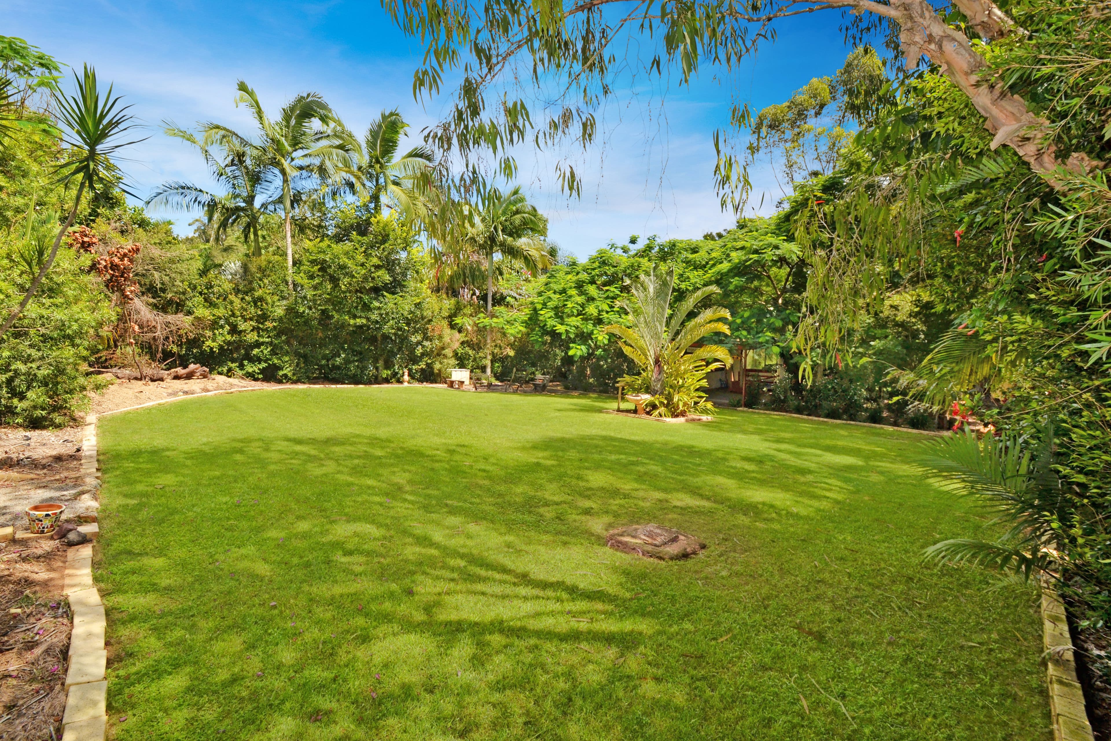 7 Jacaranda Close, Glass House Mountains QLD 4518, Glass House Mountains - Thumbnail 5