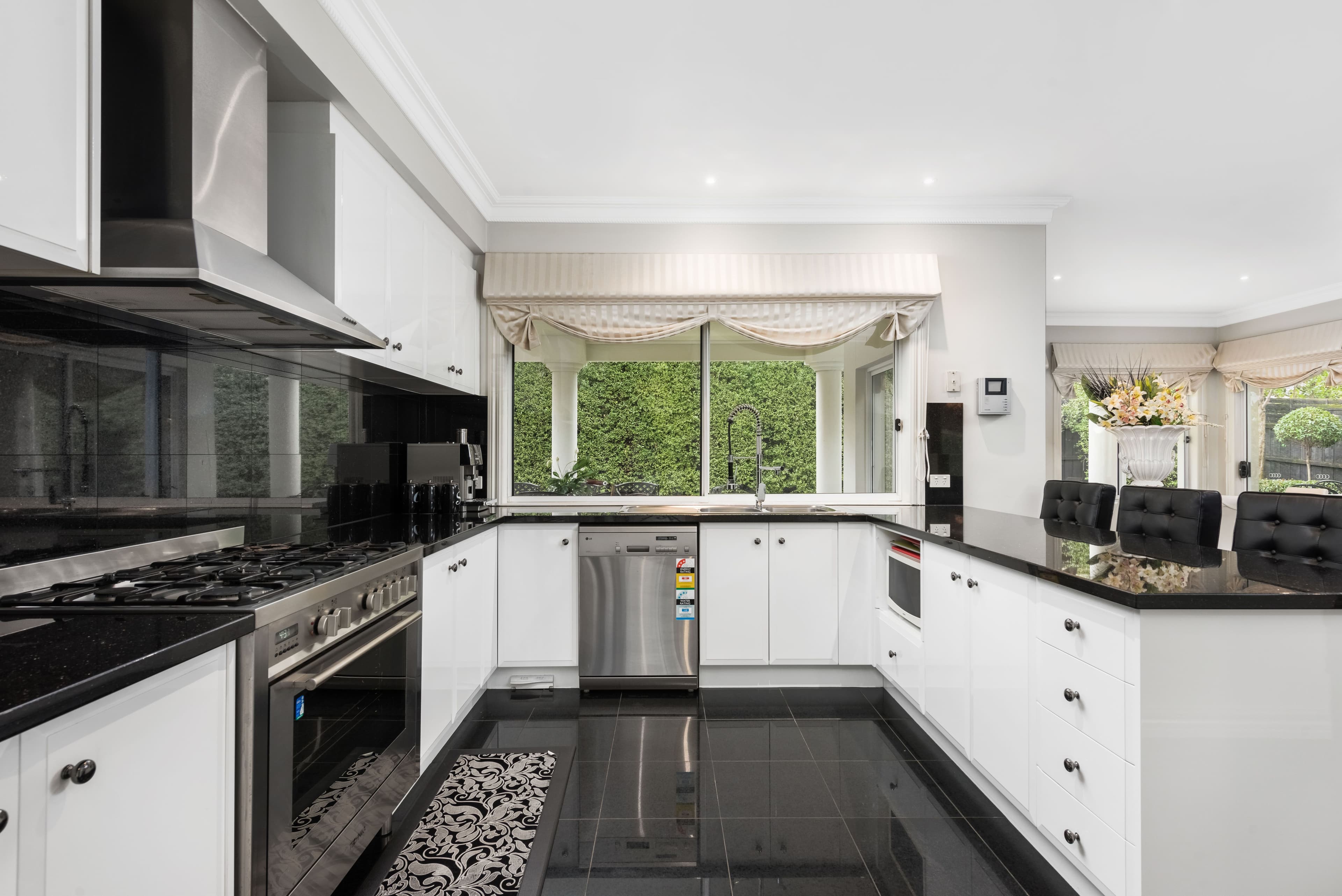 7 Botanica Boulevard, Bundoora VIC 3083, Bundoora - Thumbnail 5