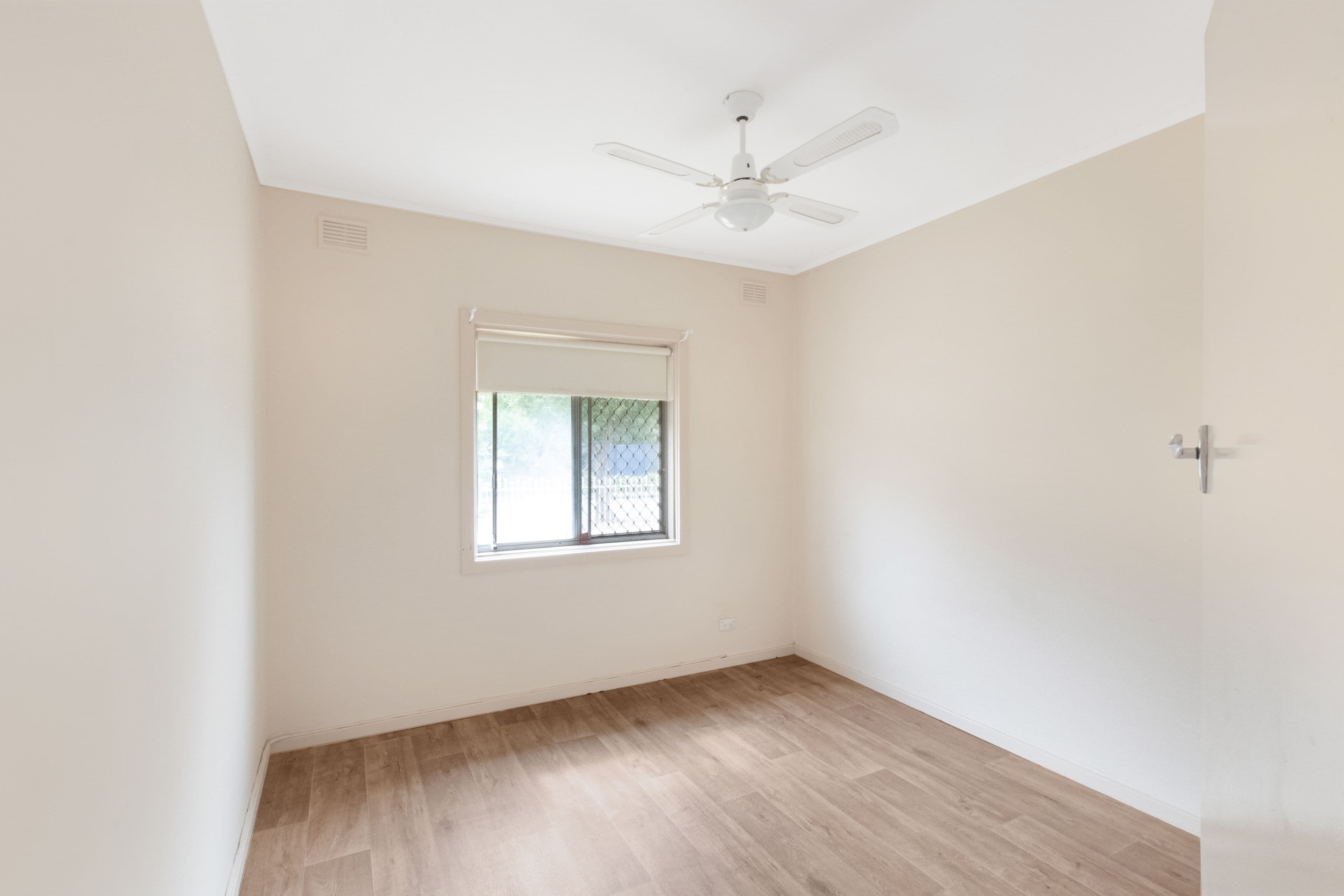 5/4 Barrington Avenue, Semaphore South SA 5019, Semaphore South - Thumbnail 4