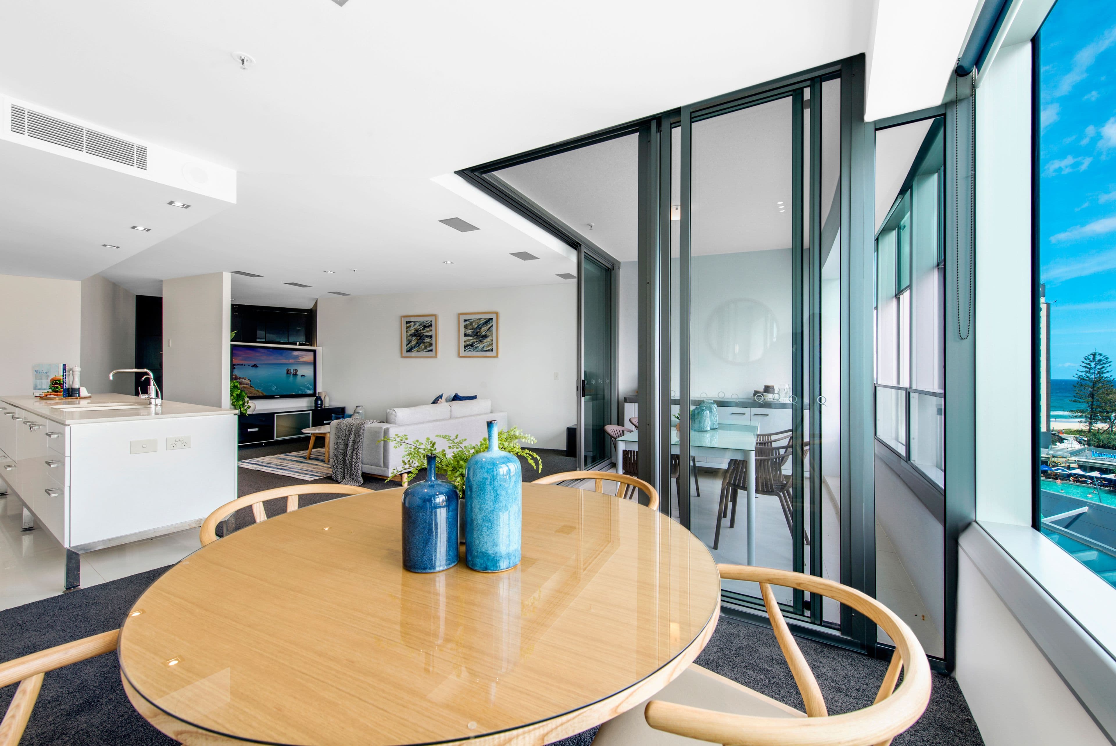 9 Hamilton Avenue, Surfers Paradise QLD 4217, Surfers Paradise - Image 1