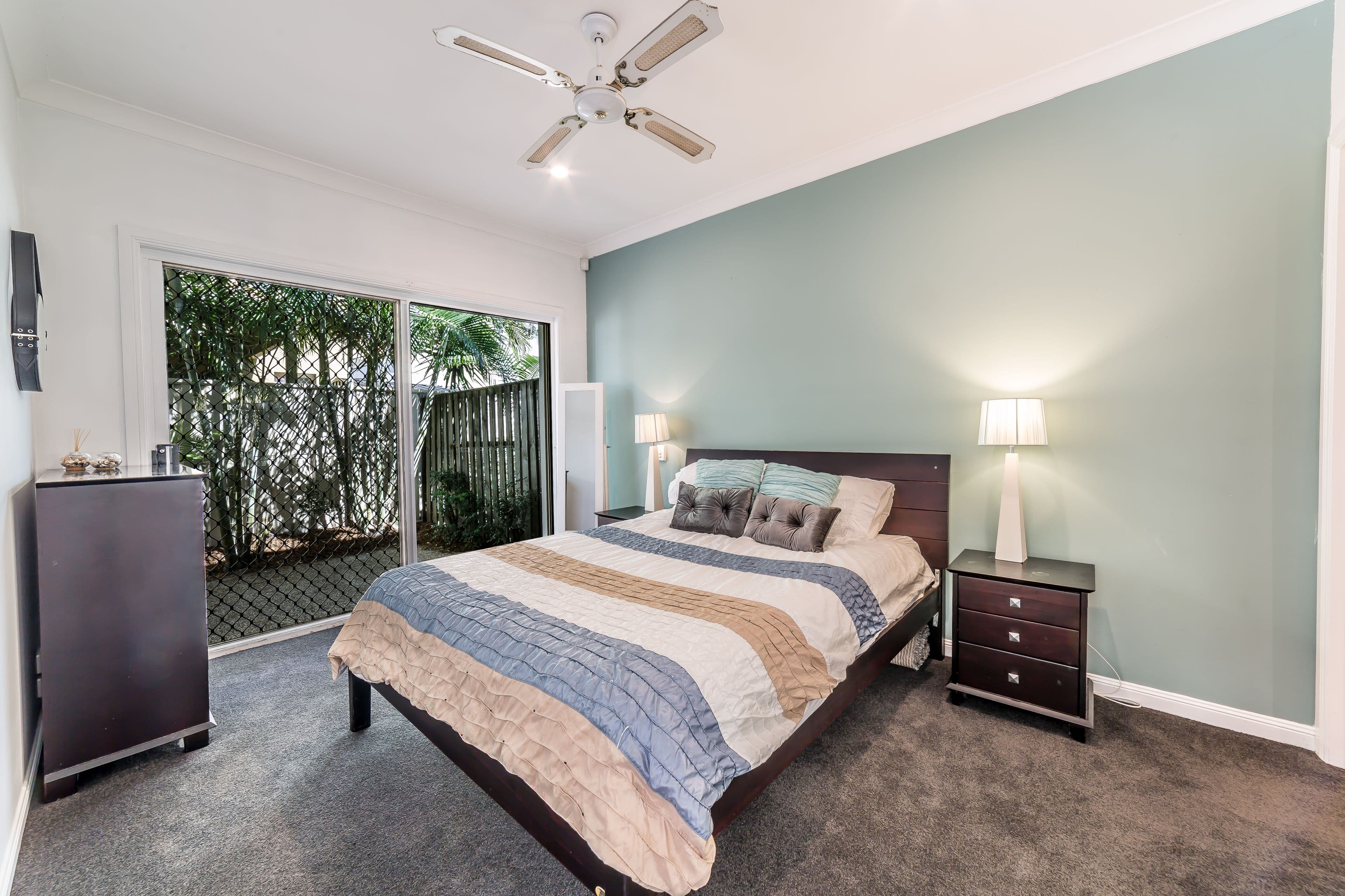 4 Bradbrook Street, Southport QLD 4215, Southport - Thumbnail 8