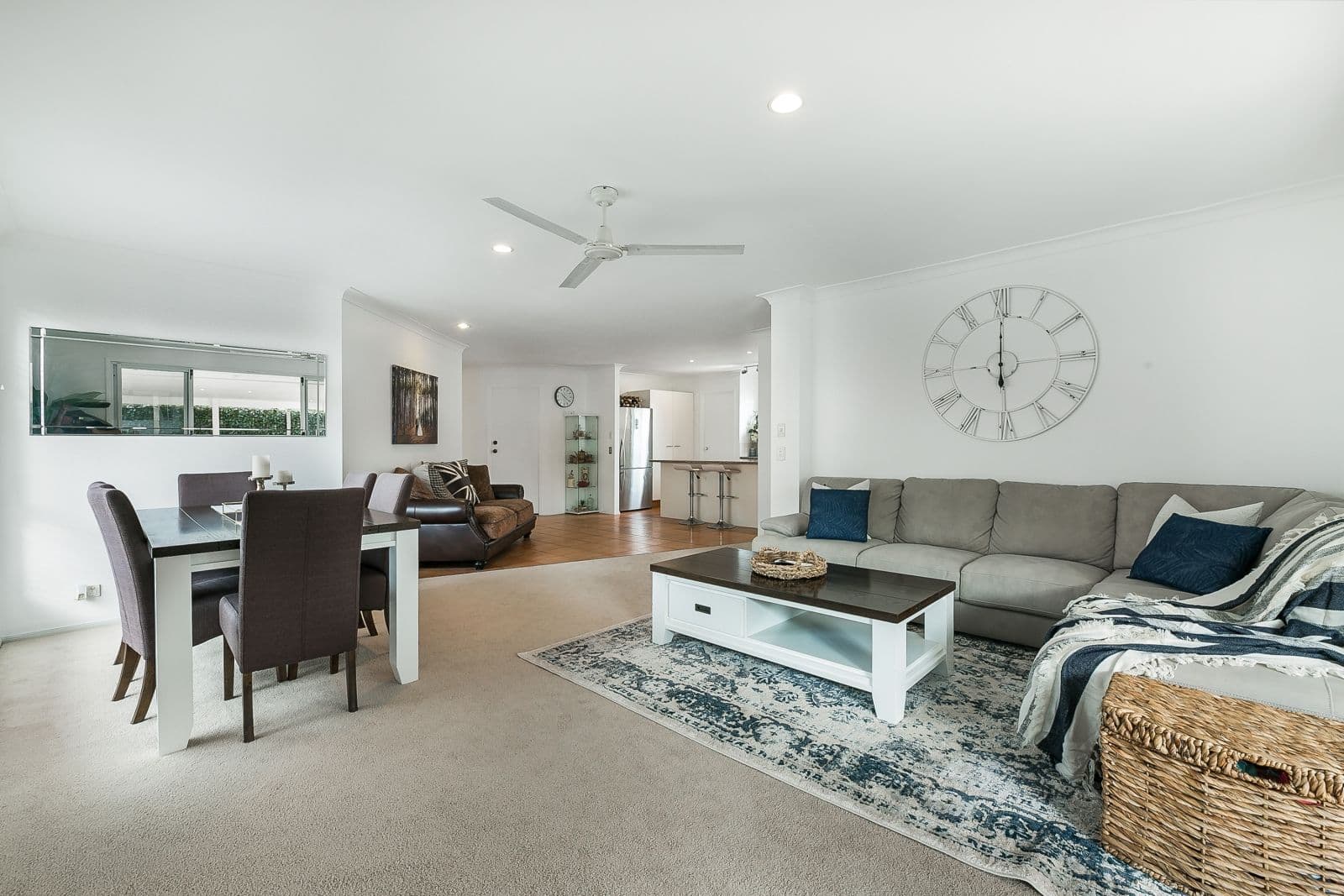 8 Harrow Place, Arundel QLD 4214, Arundel - Thumbnail 3