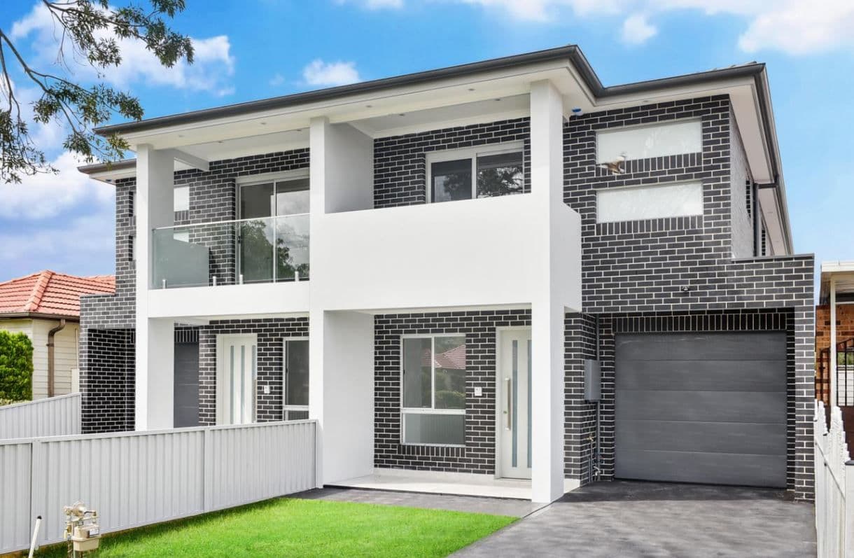 16 Foxlow Street, Canley Heights - Image 1