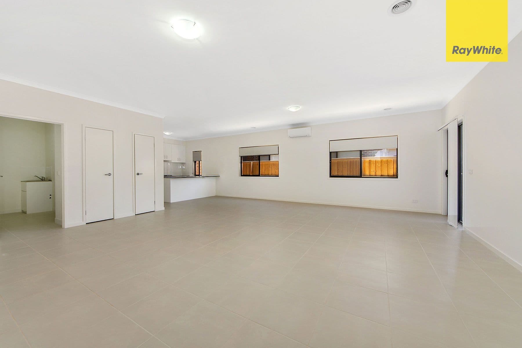 7 Tangerine Road, Manor Lakes VIC 3024, Manor Lakes - Thumbnail 2