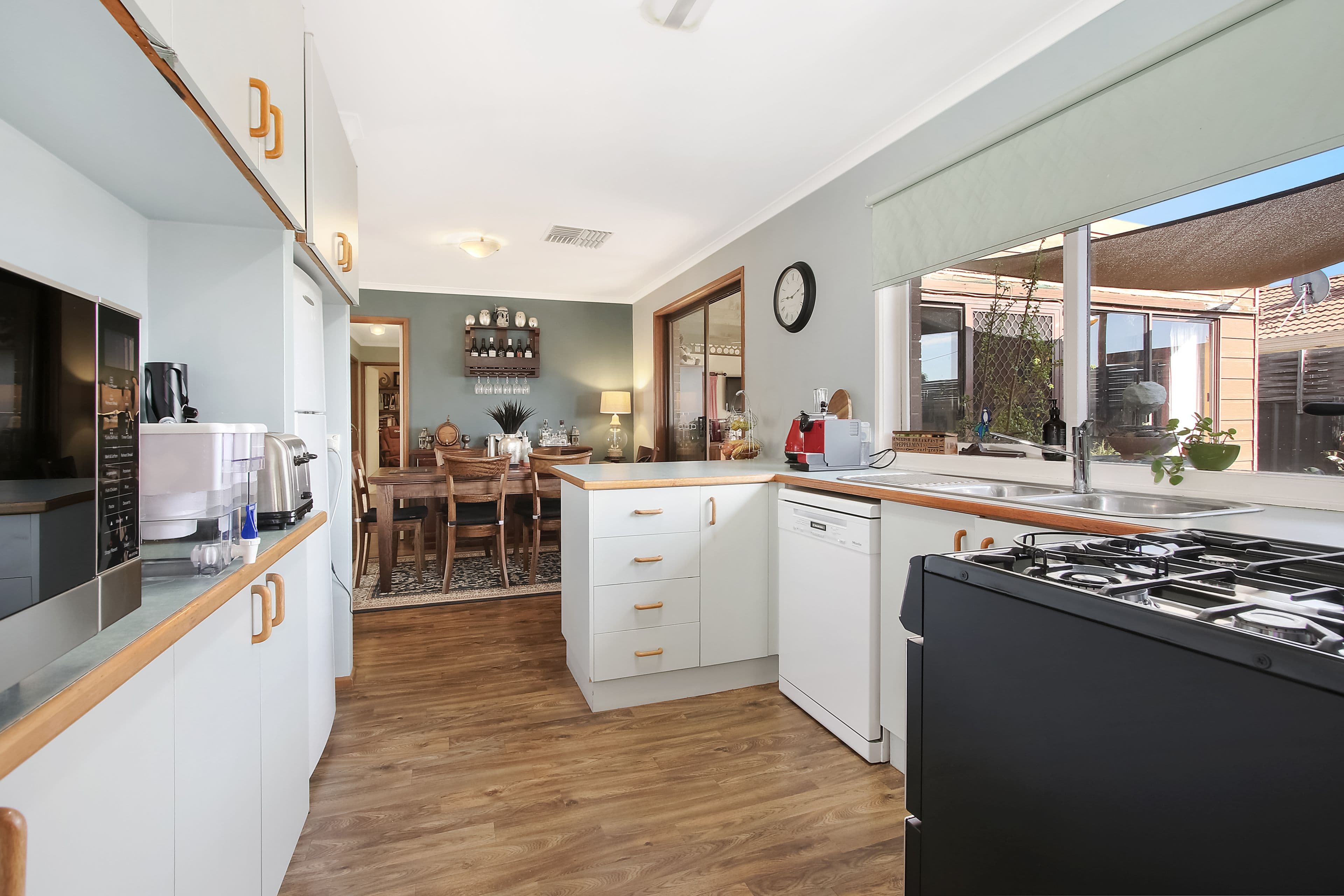 2 Burns Court, West Wodonga VIC 3690, West Wodonga - Thumbnail 4