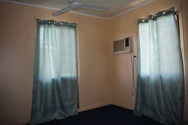 137 Thistle Street, Blackall QLD 4472, Blackall - Thumbnail 7