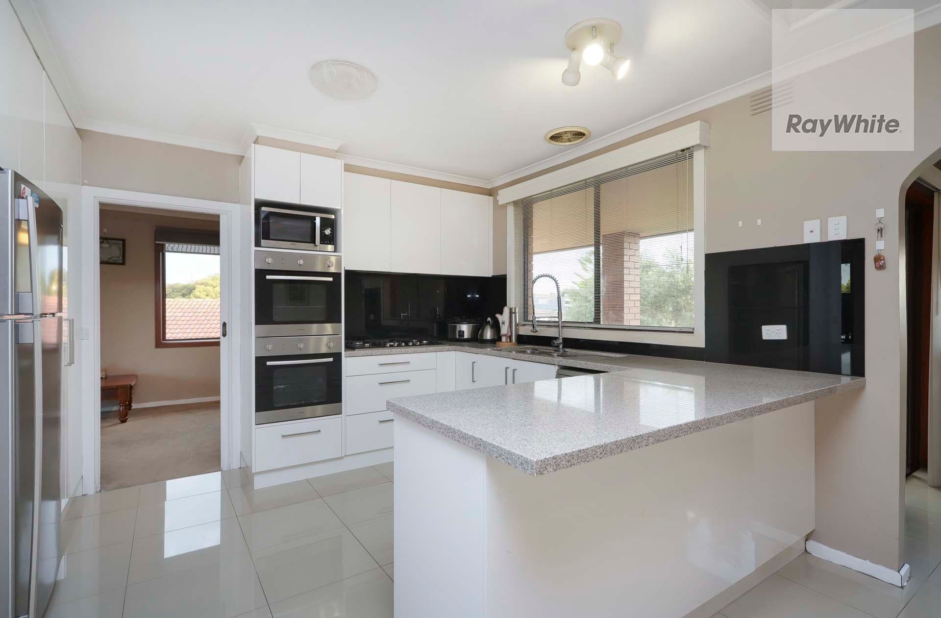 51 Wolverton Drive, Gladstone Park VIC 3043, Gladstone Park - Thumbnail 8