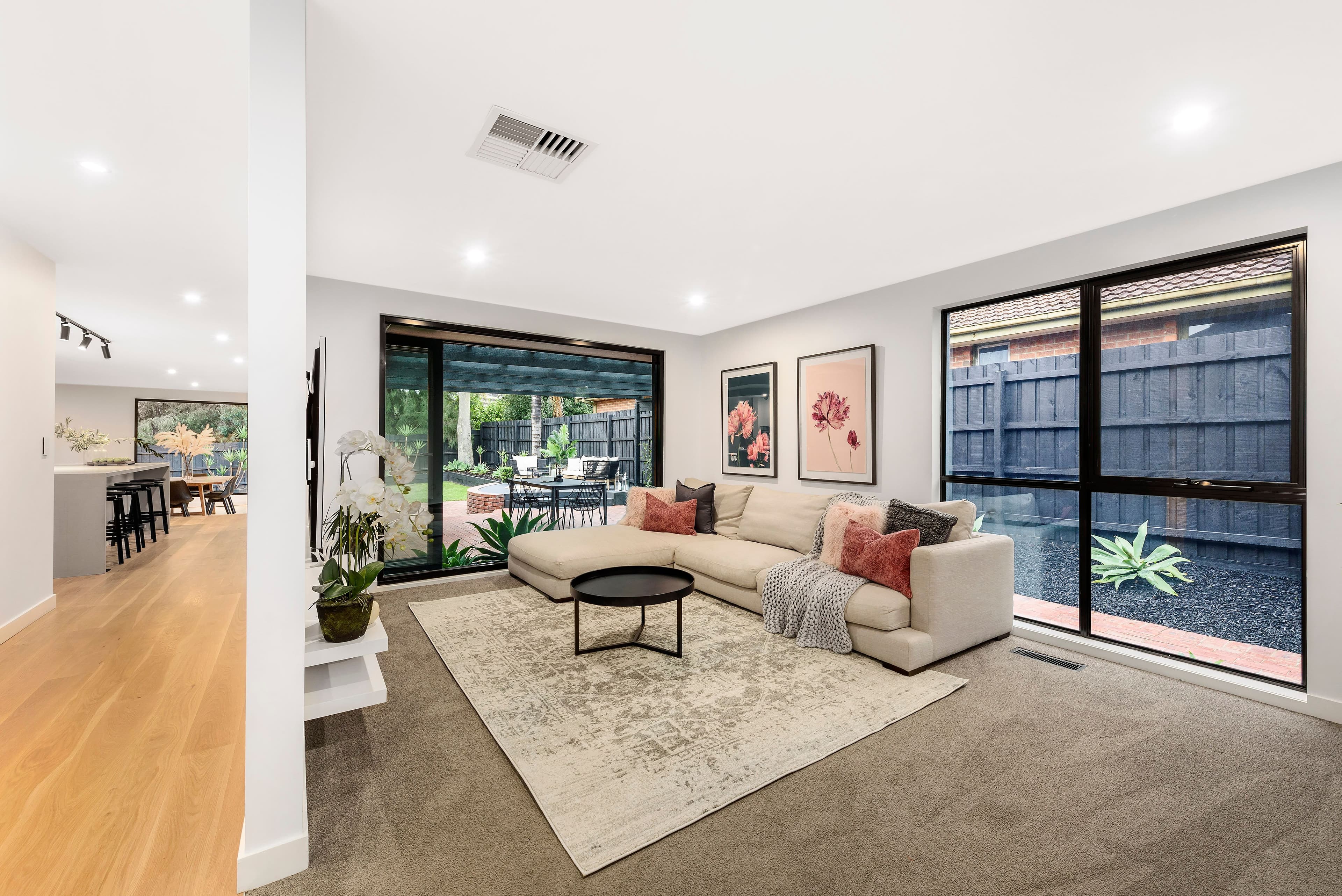 8 Mara Close, Wantirna South VIC 3152, Wantirna South - Thumbnail 3