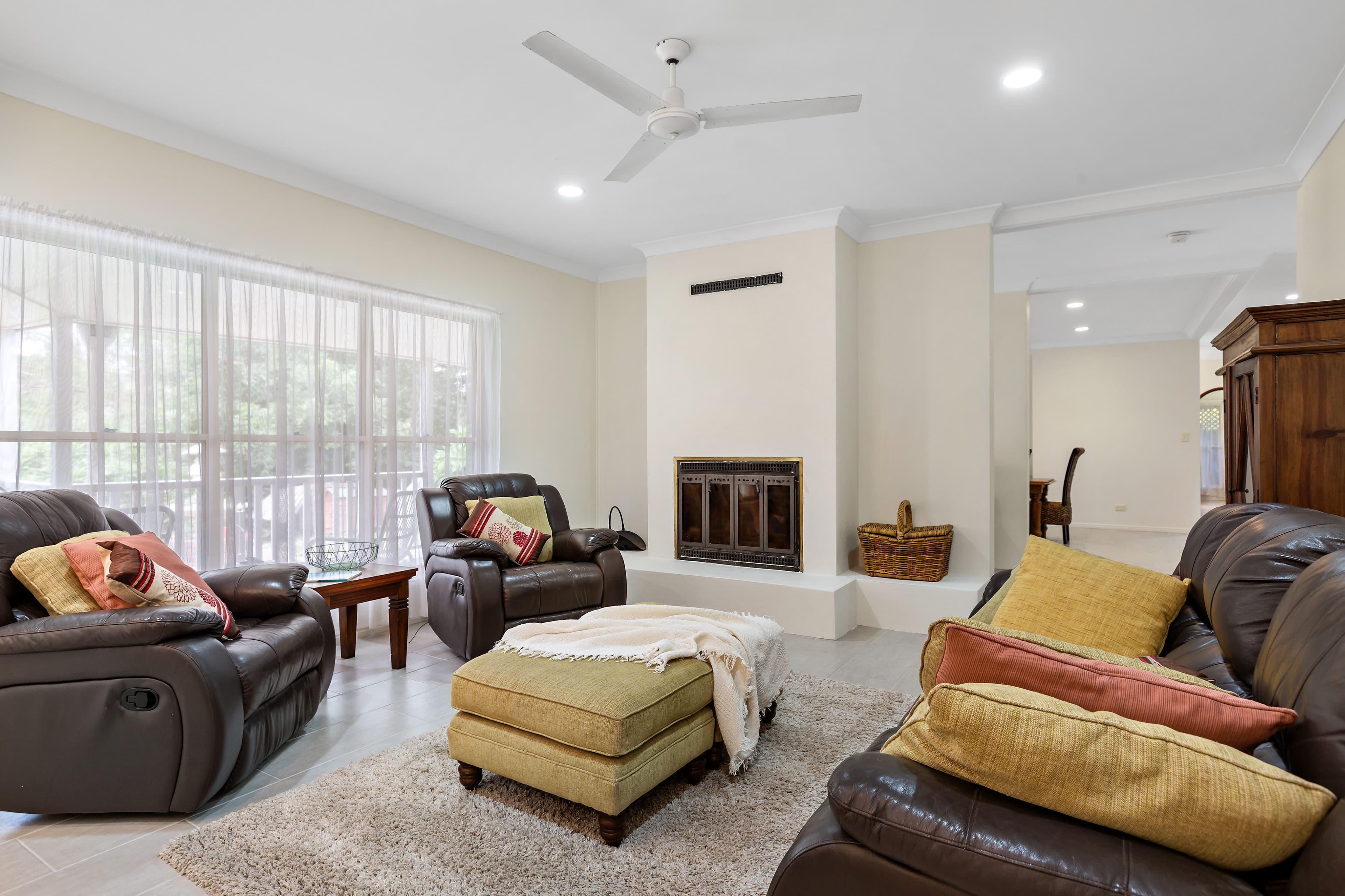 3 Bracken Court, Cashmere QLD 4500, Cashmere - Thumbnail 4