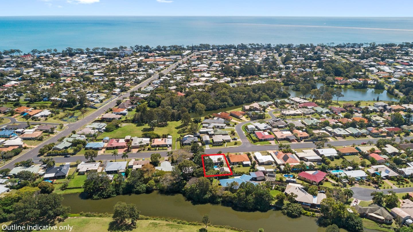 226 Dayman Street, Urangan QLD 4655, Urangan - Thumbnail 2