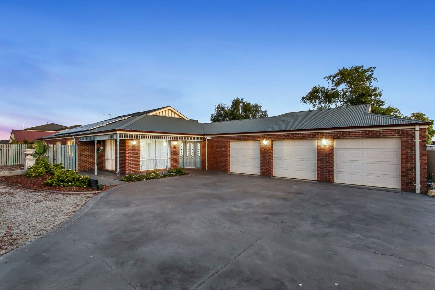 9 Dianthus Court, Narre Warren South VIC 3805, Narre Warren South - Image 1