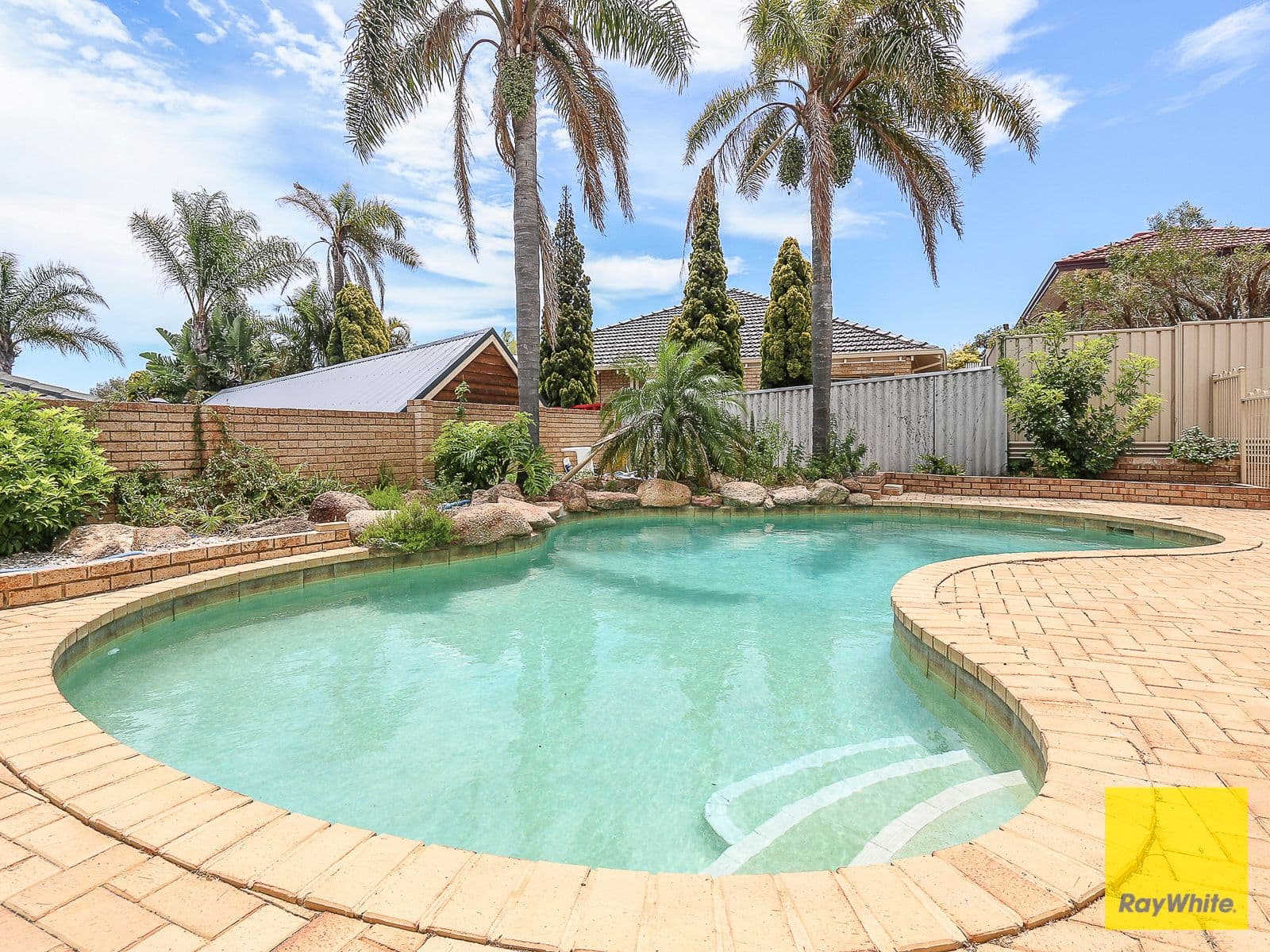 56 Harman Road, Sorrento WA 6020, Sorrento - Thumbnail 2