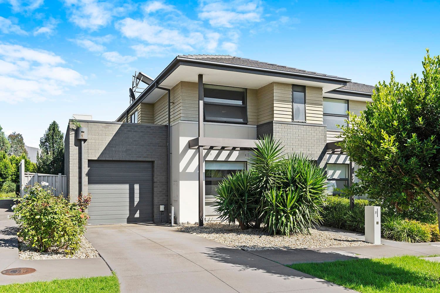 8 Bernie Smith Street, Mulgrave VIC 3170, Mulgrave - Thumbnail 3