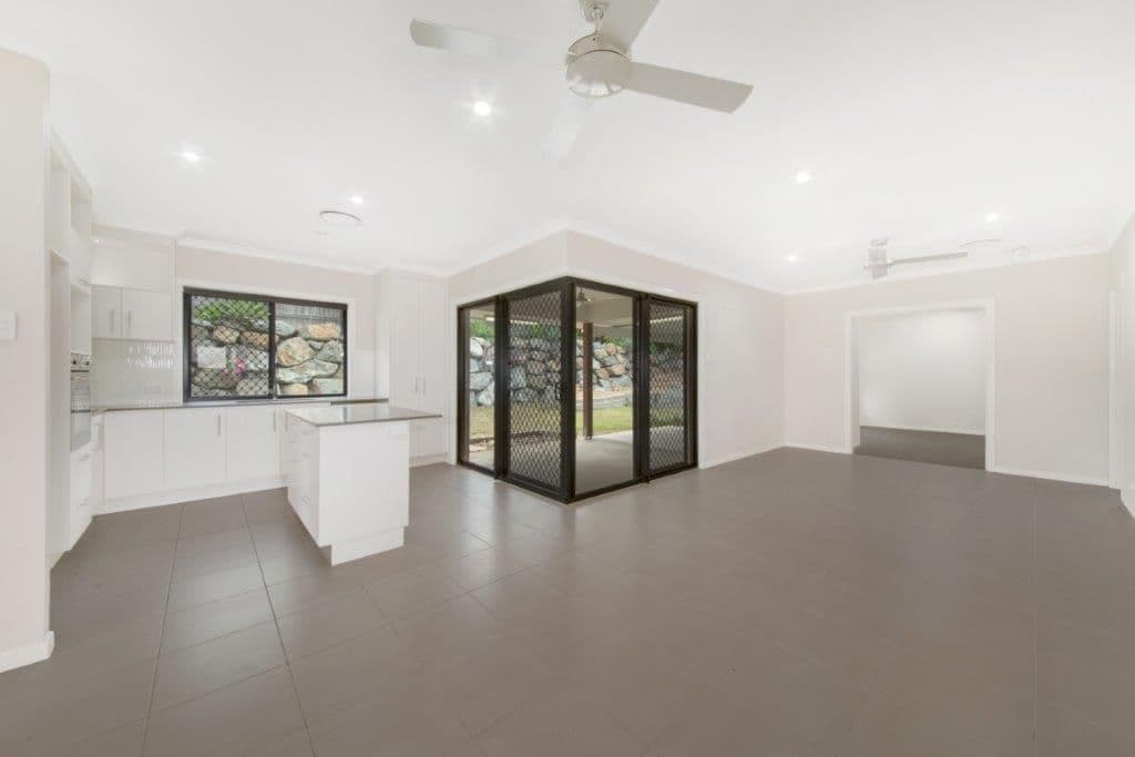 14 Kennedy Close, Glen Eden QLD 4680, Glen Eden - Thumbnail 4