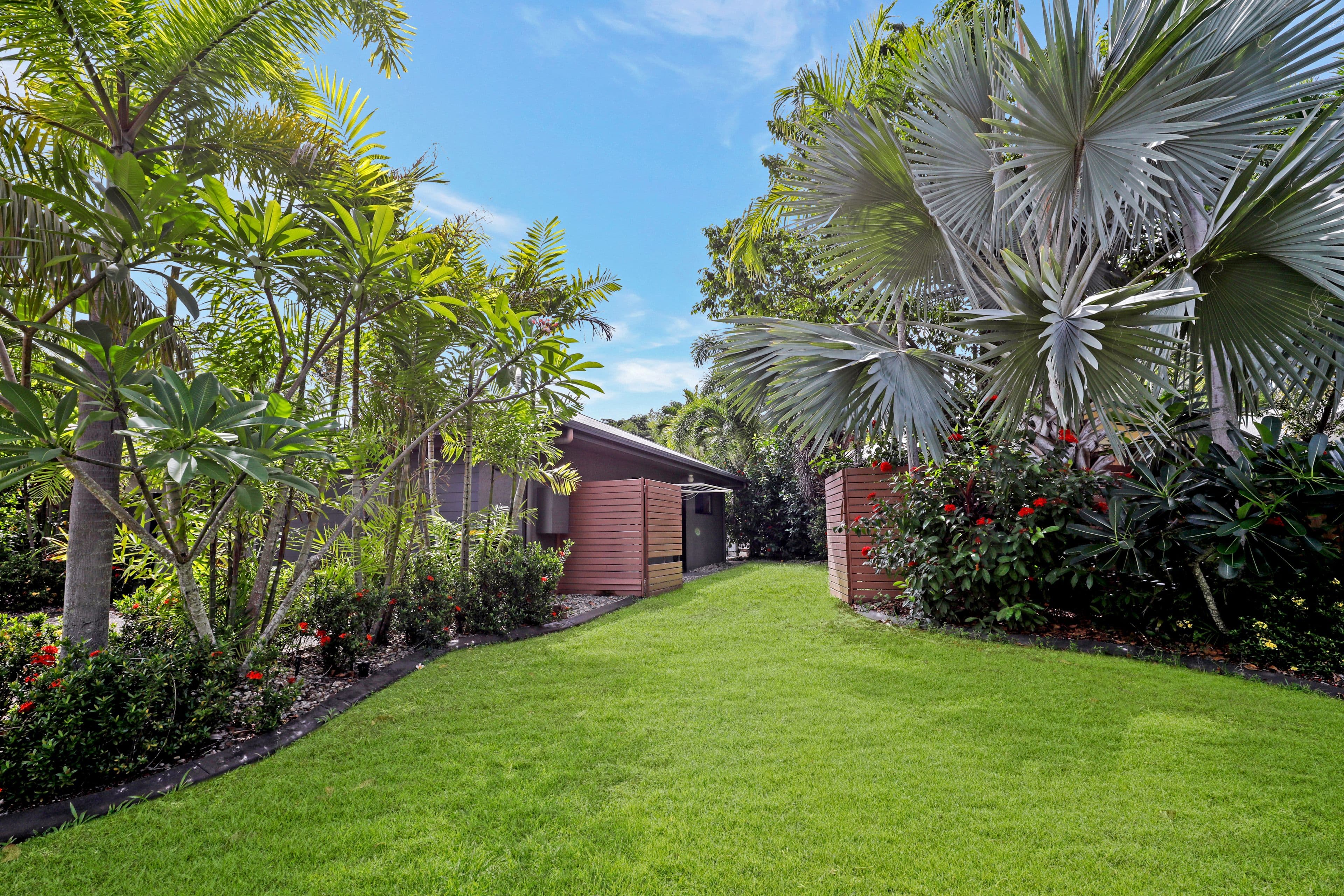 39 Monterey Street, Kewarra Beach QLD 4879, Kewarra Beach - Thumbnail 2