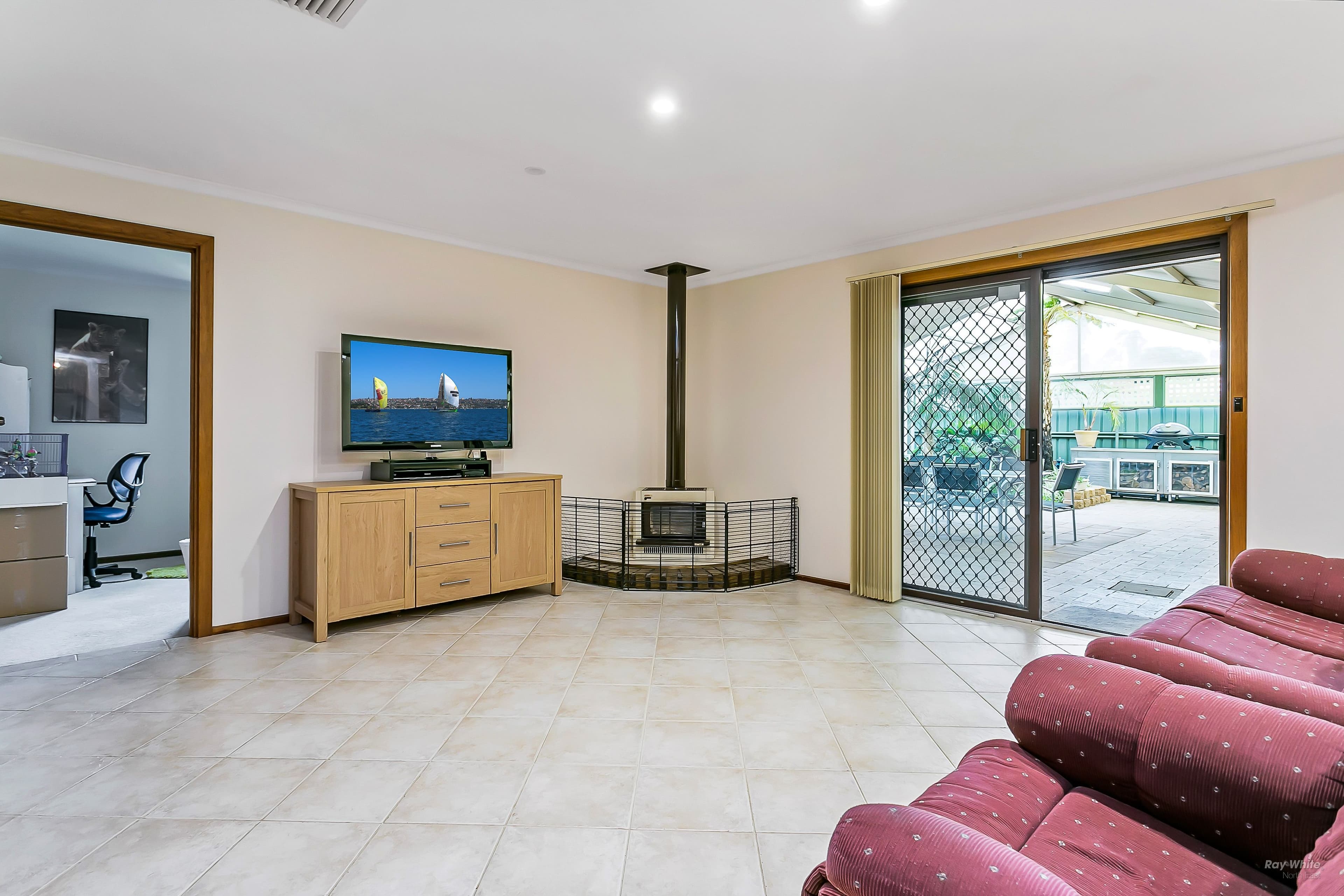 54 Brougham Drive, Valley View SA 5093, Valley View - Thumbnail 5