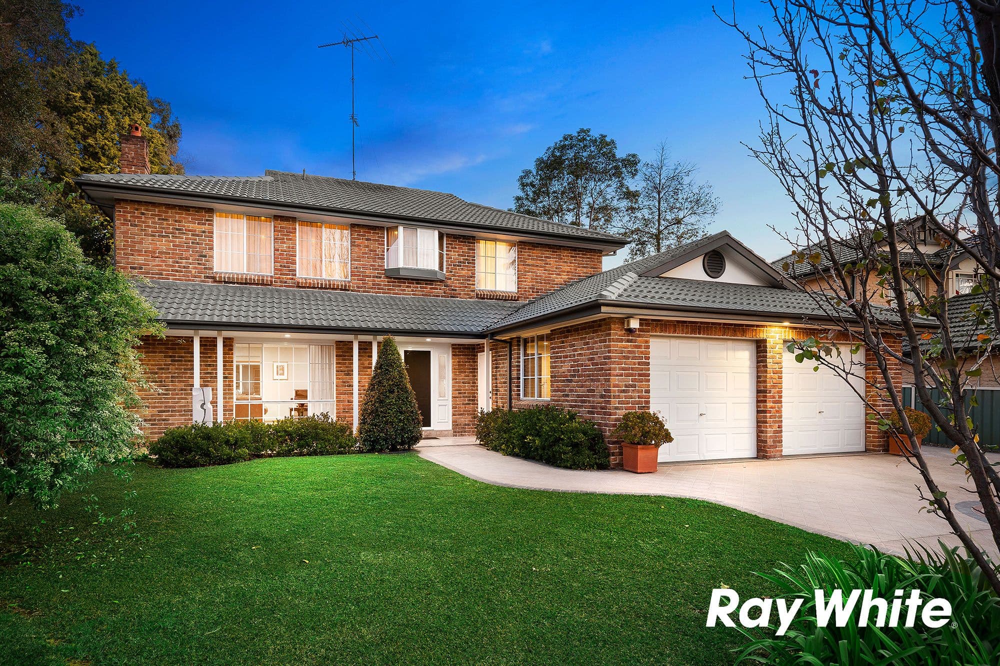 10 Braefield Place, Castle Hill - Image 1