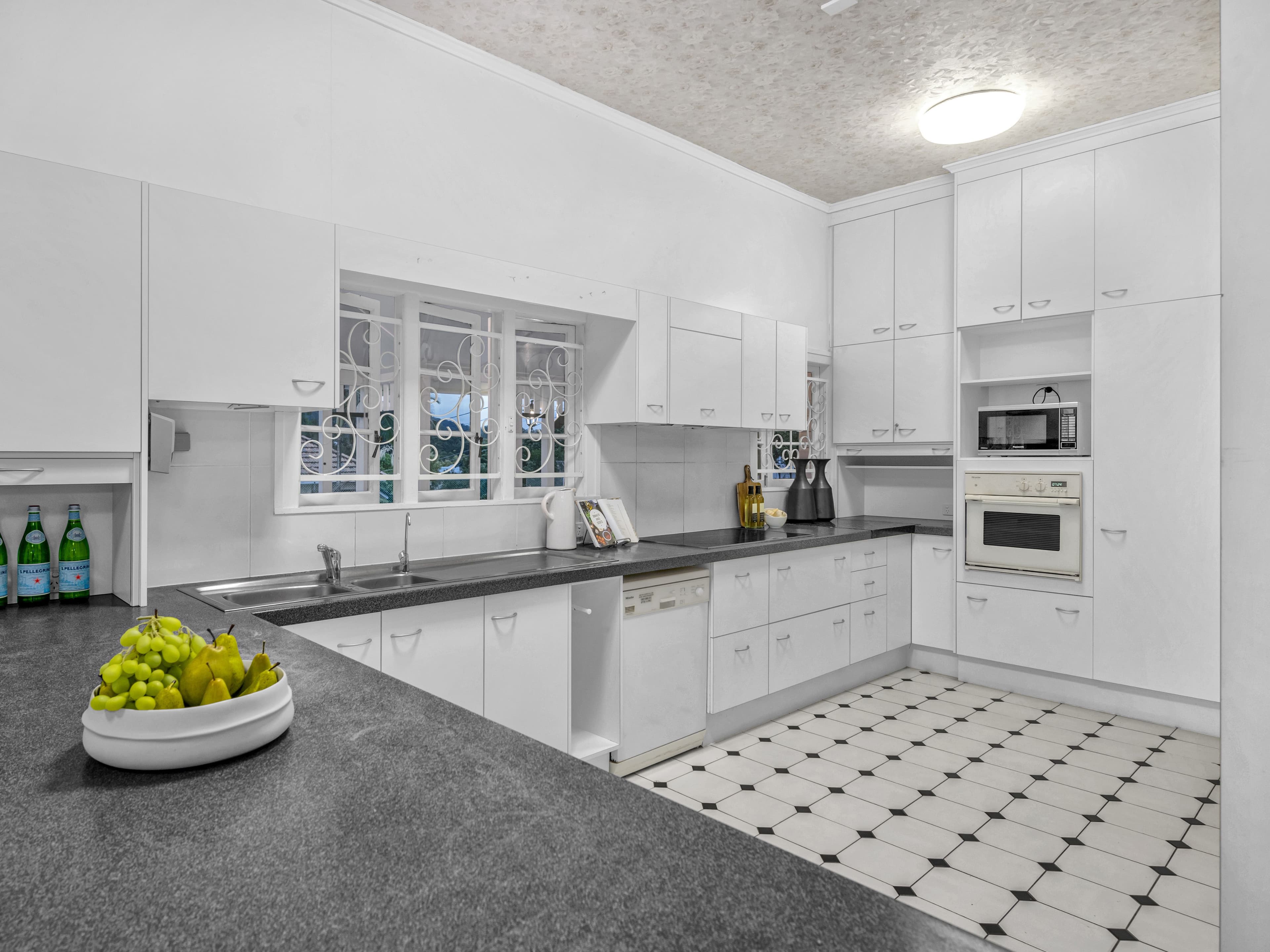 6 Kauri Road, Ashgrove QLD 4060, Ashgrove - Thumbnail 6