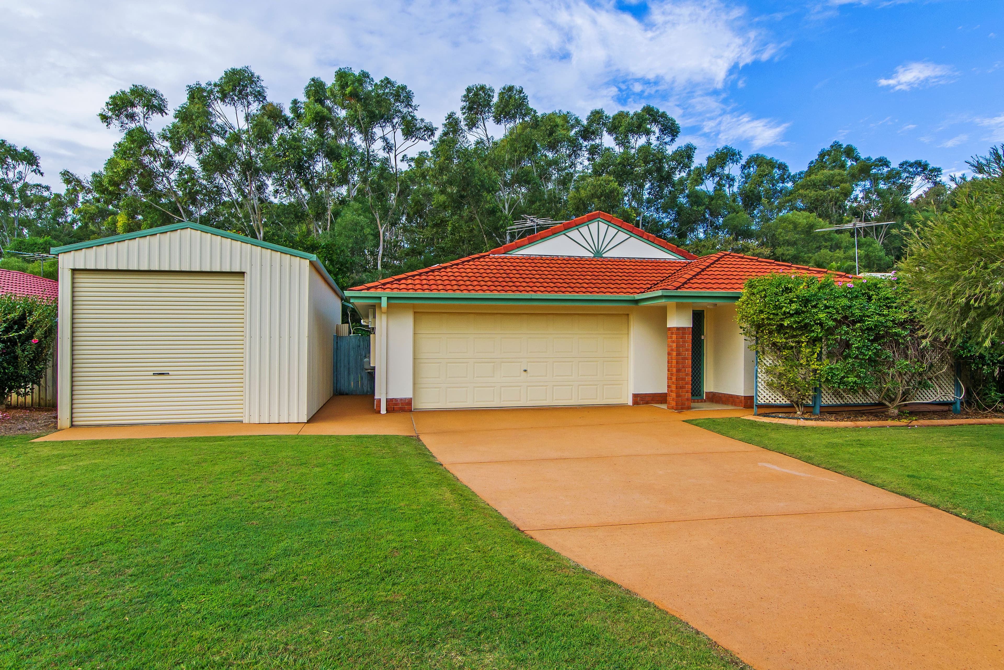 18 Sunningdale Drive, Redland Bay QLD 4165, Redland Bay - Image 1
