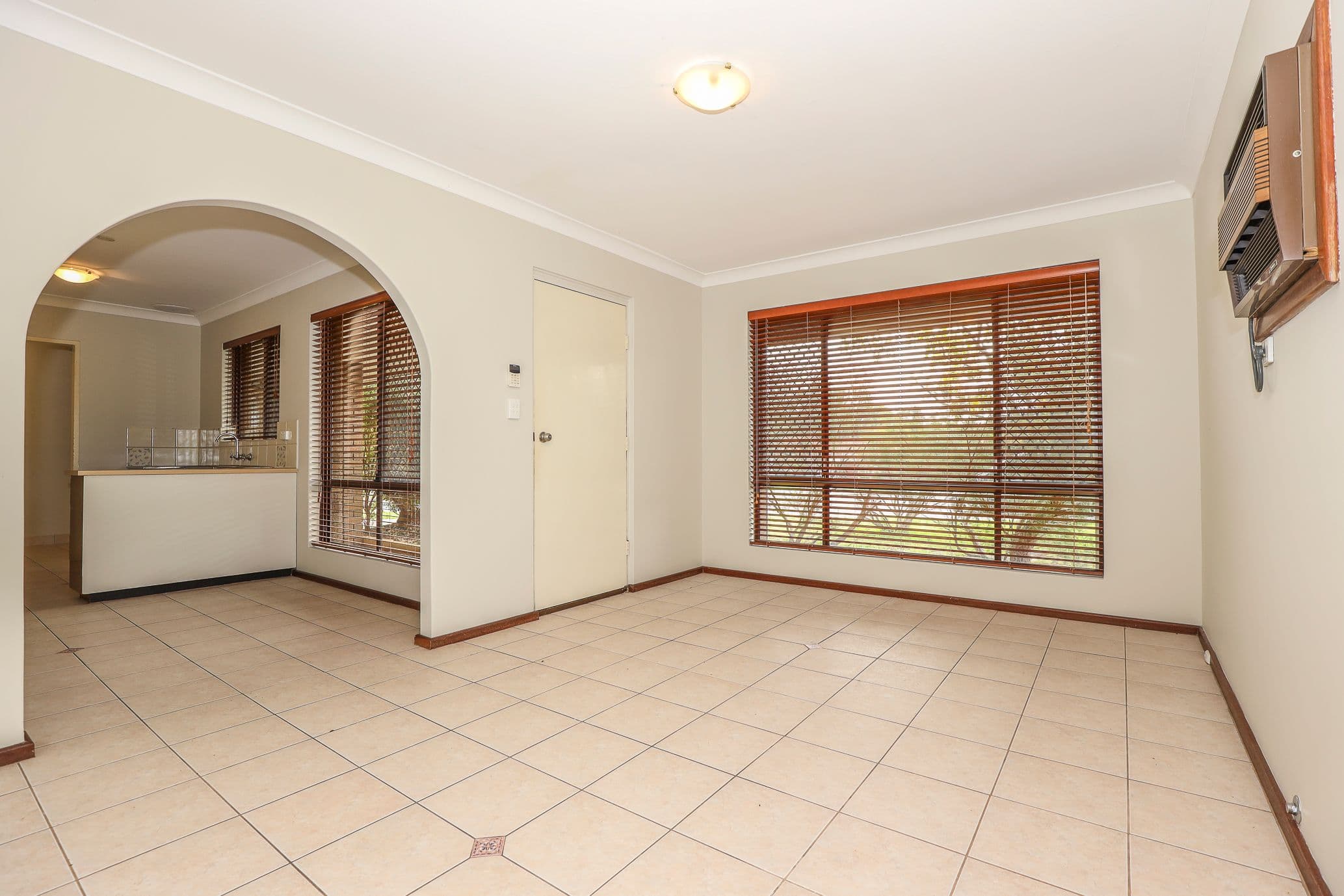 12 Brabham Street, Gosnells WA 6110, Gosnells - Thumbnail 4